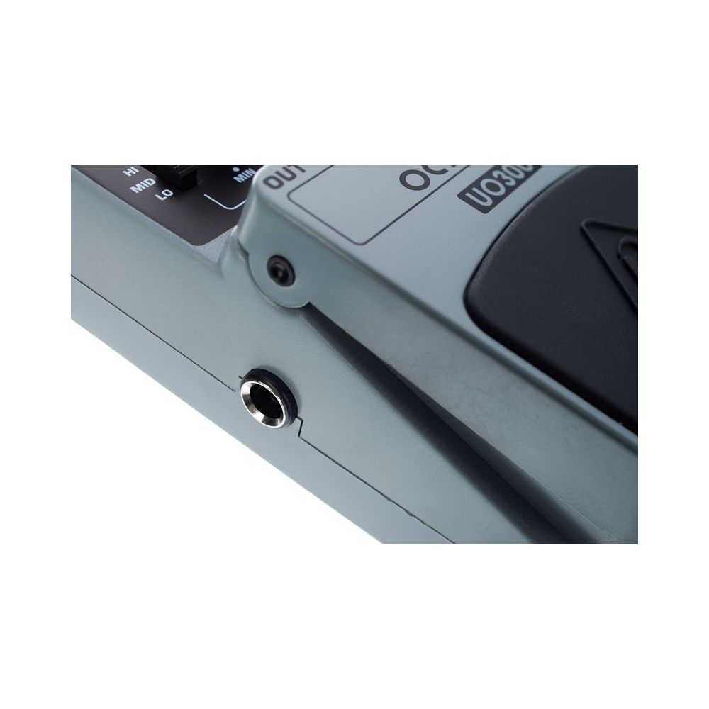 Behringer UO300 – Thomann Ireland