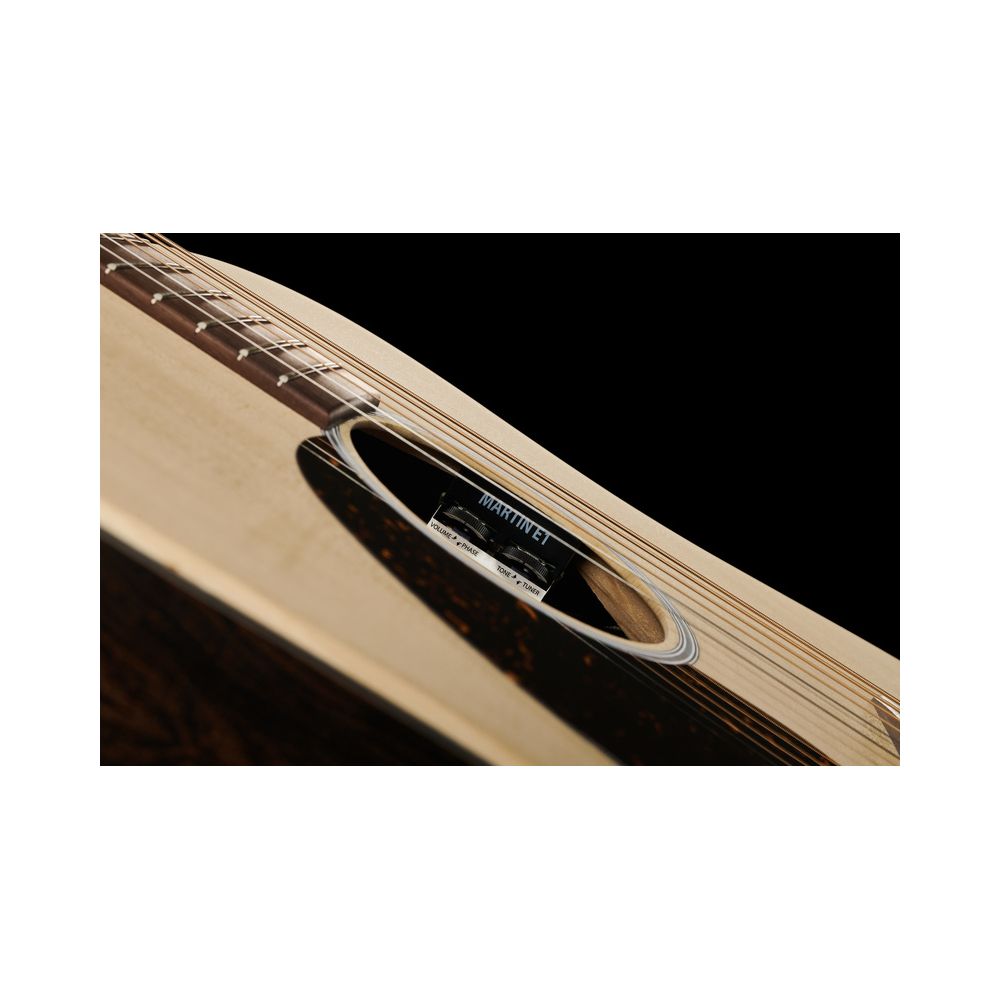 Martin Guitar D