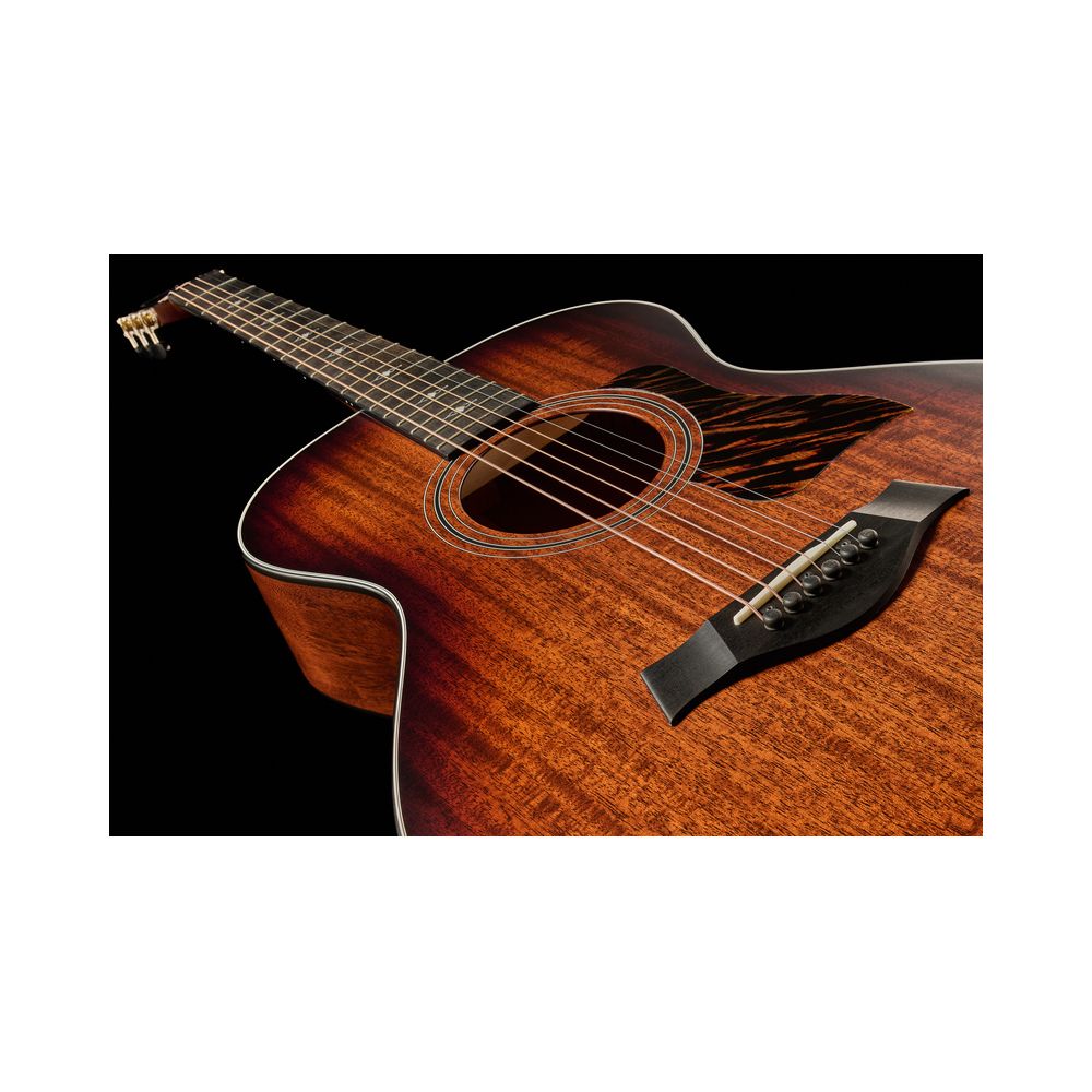 Taylor 322e