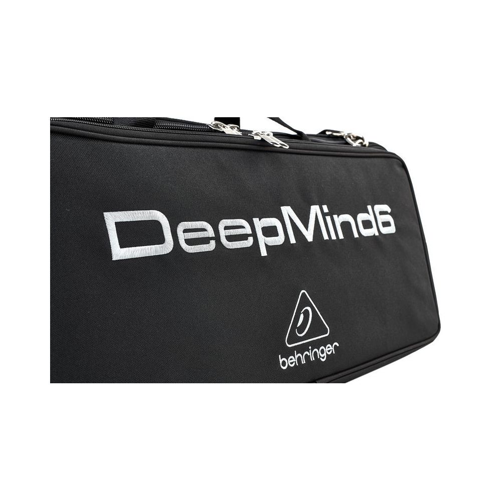Behringer DeepMind 6