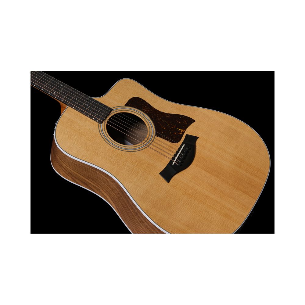 Taylor 210ce – Thomann Ireland