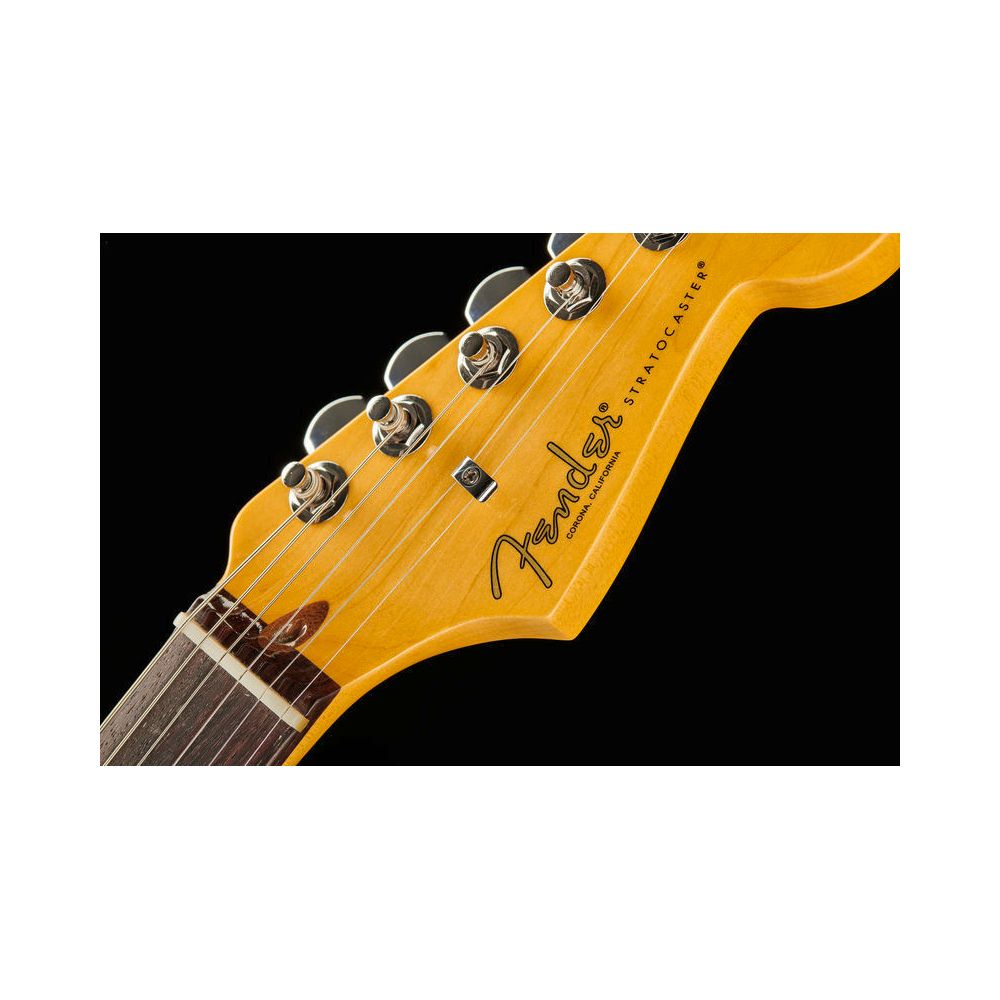 Fender AM Pro II Strat OWT – Thomann Ireland