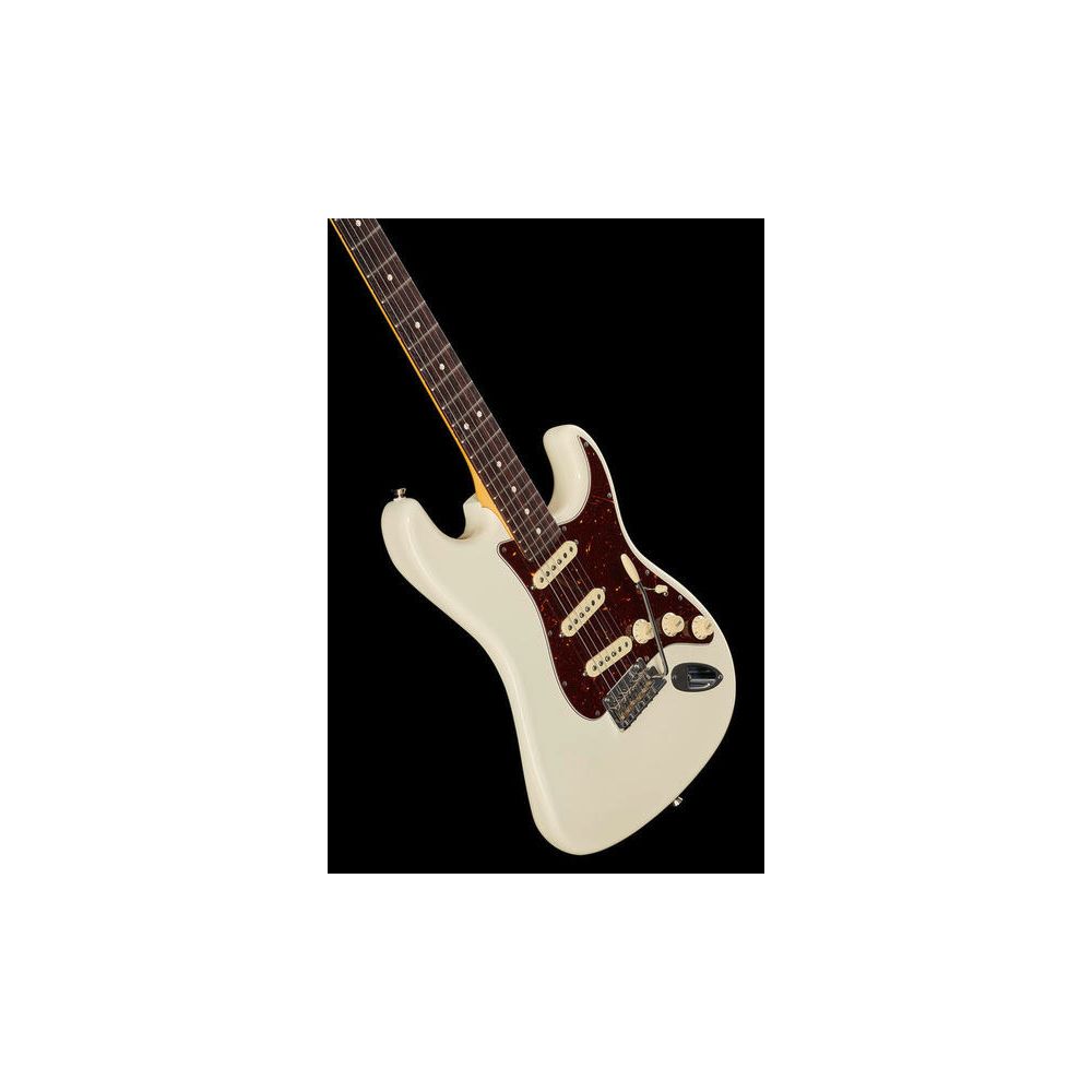 Fender AM Pro II Strat OWT – Thomann Ireland