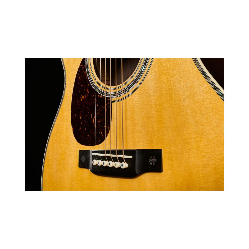 Martin Guitar OM