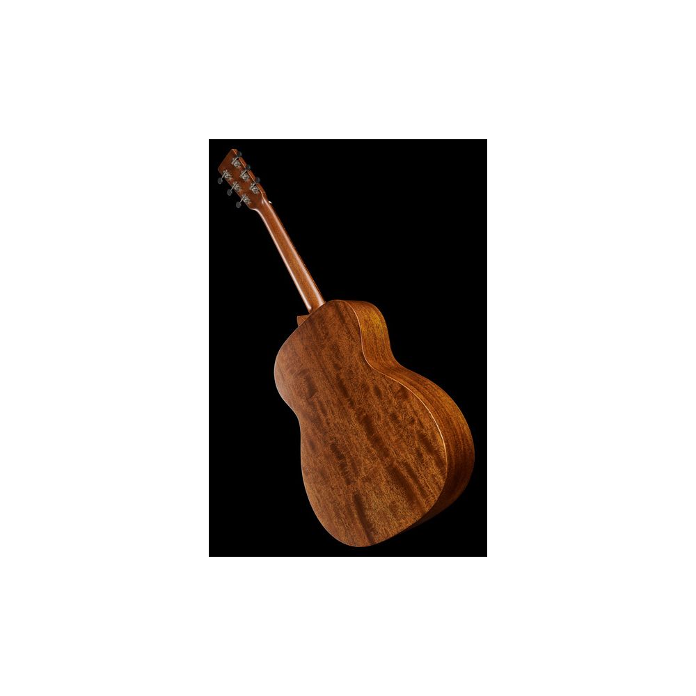 Martin Guitar 000