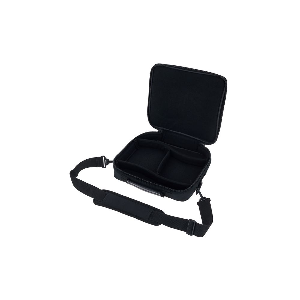 Behringer ULM302MIC Bag Bundle – Thomann Ireland