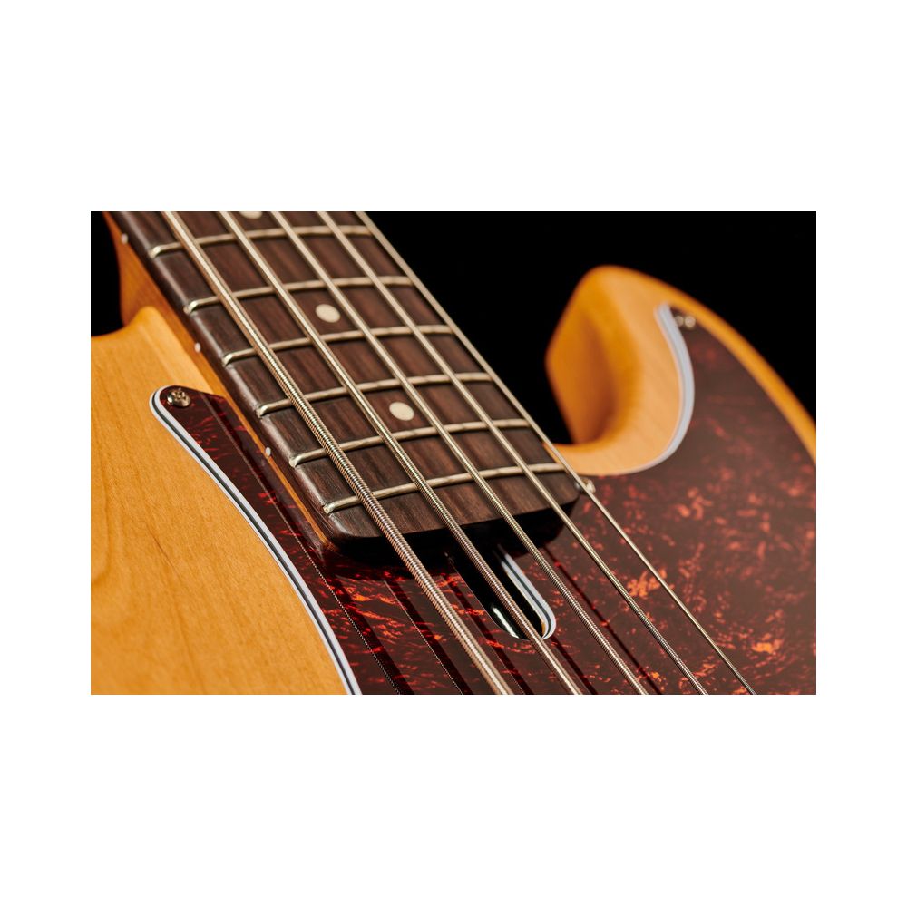 Marcus Miller P5R Alder