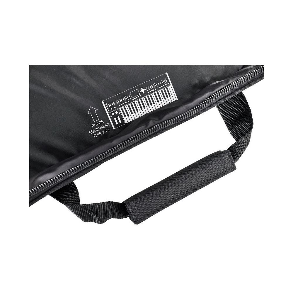 Behringer DeepMind 6