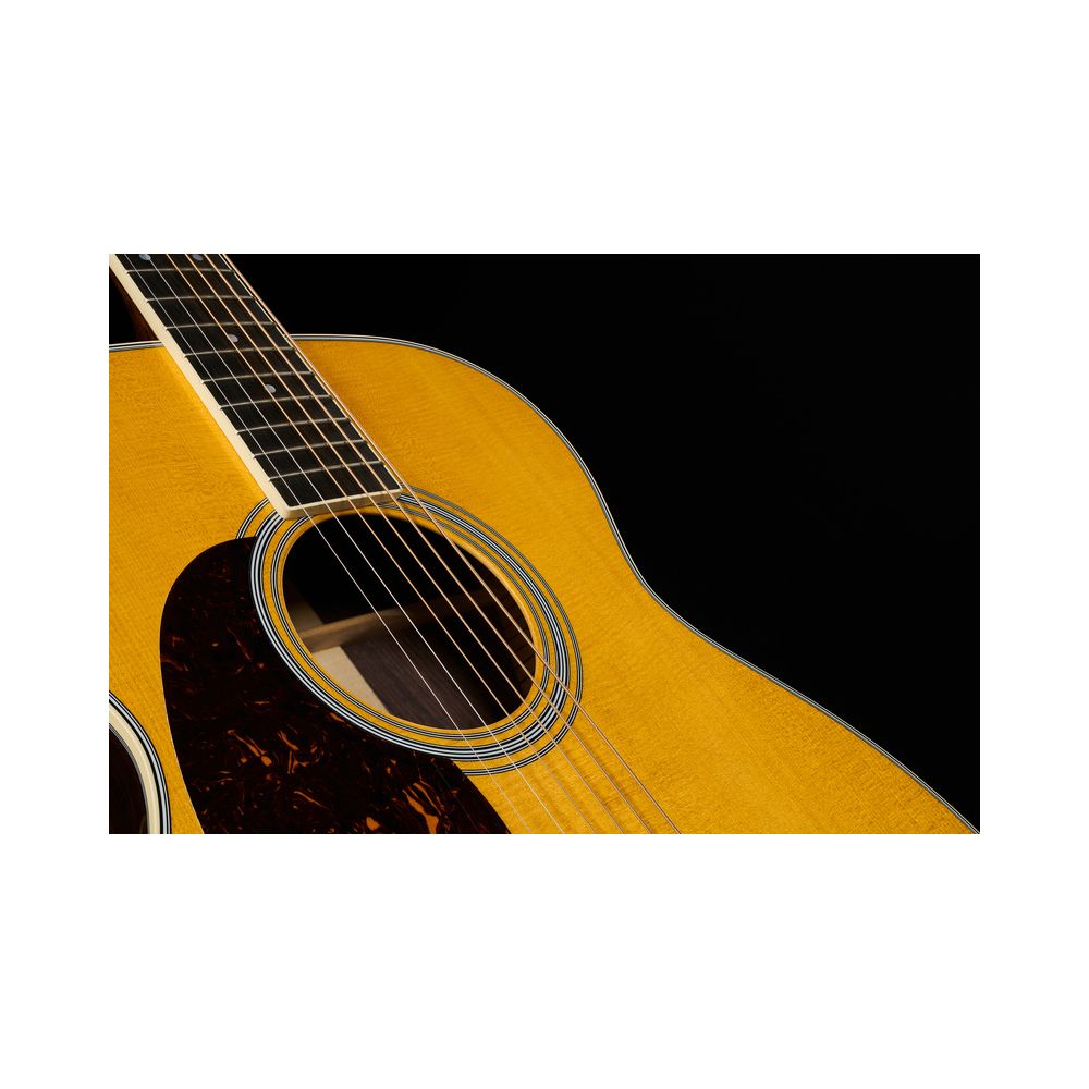 Martin Guitar M