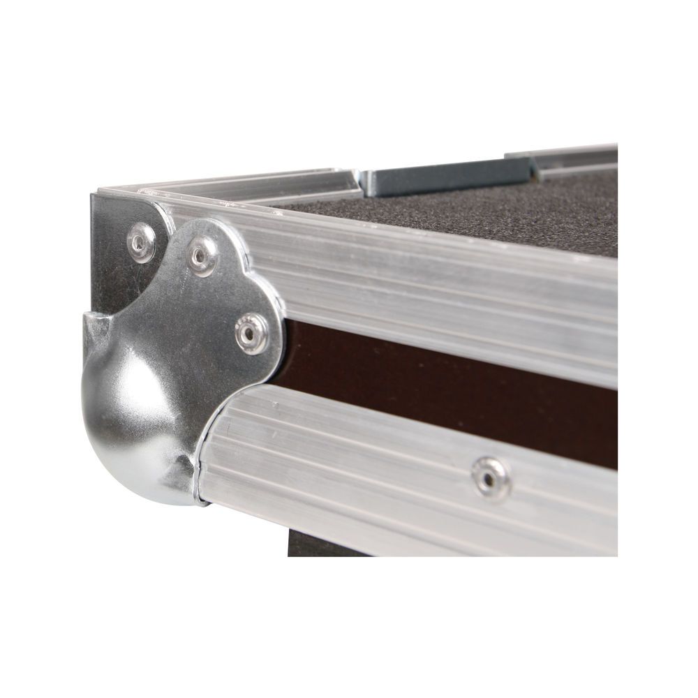 Thon Mixercase Yamaha QL1 – Thomann Ireland