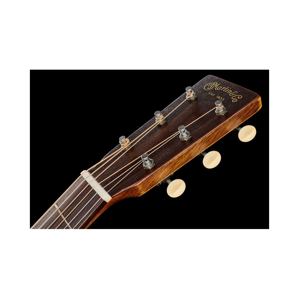 Martin Guitar 000