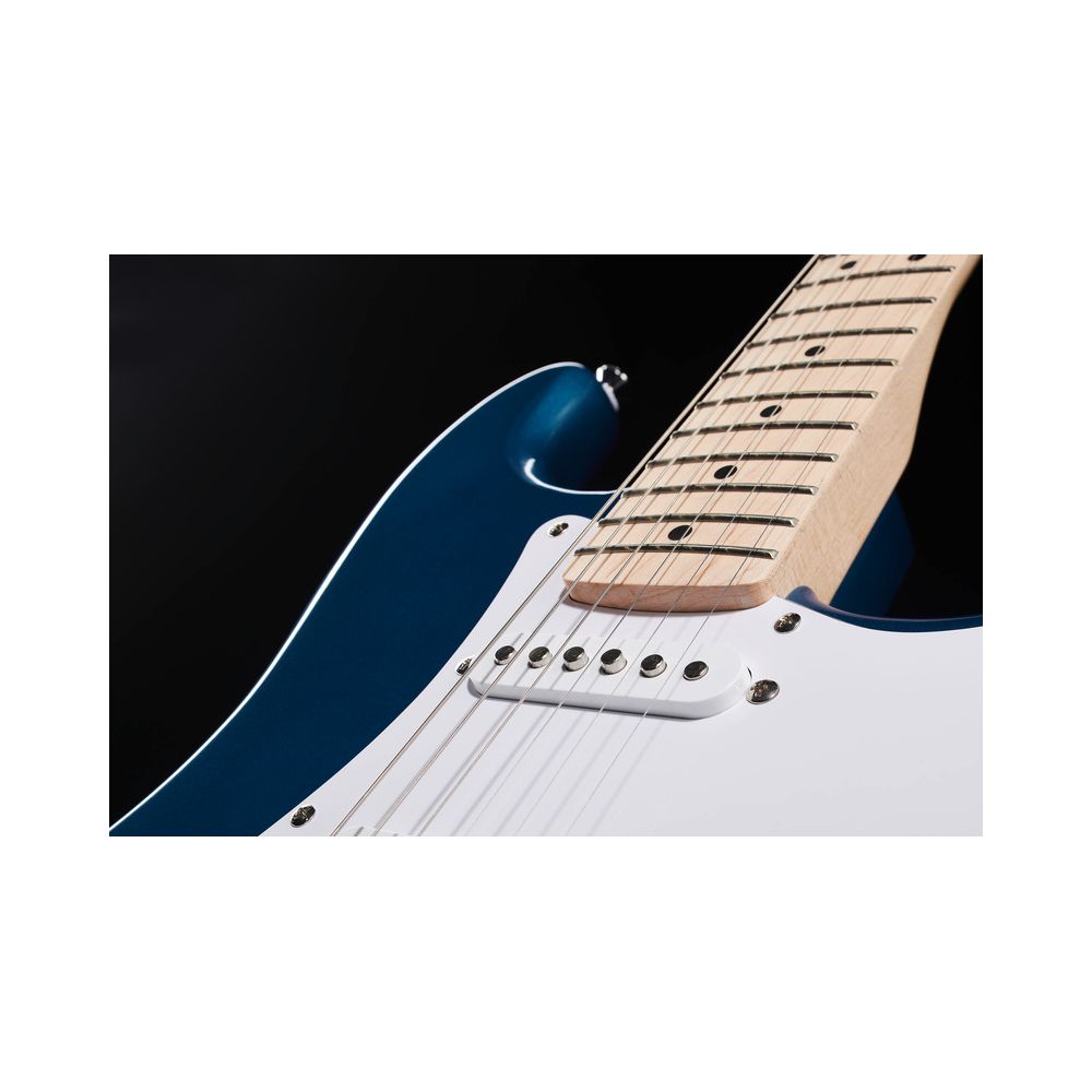 Squier Aff. Strat HSS MN PACK LPB – Thomann Ireland