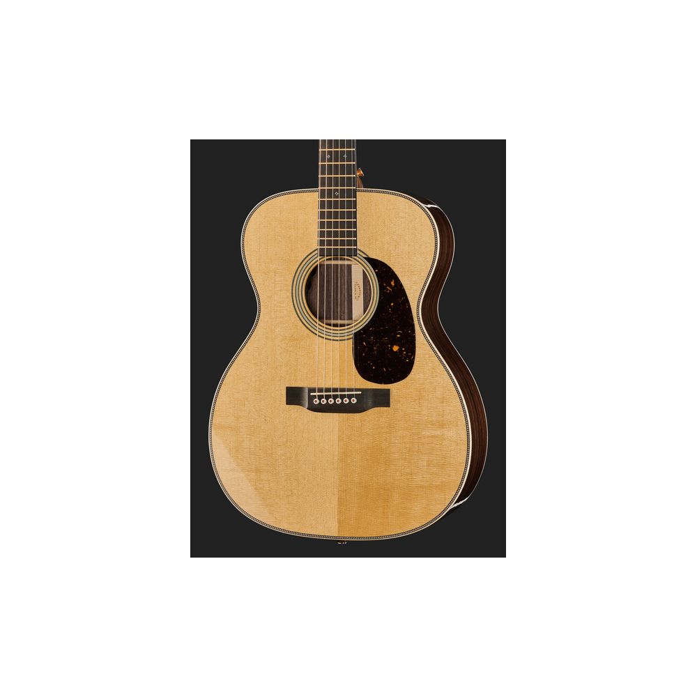 Martin Guitar 000