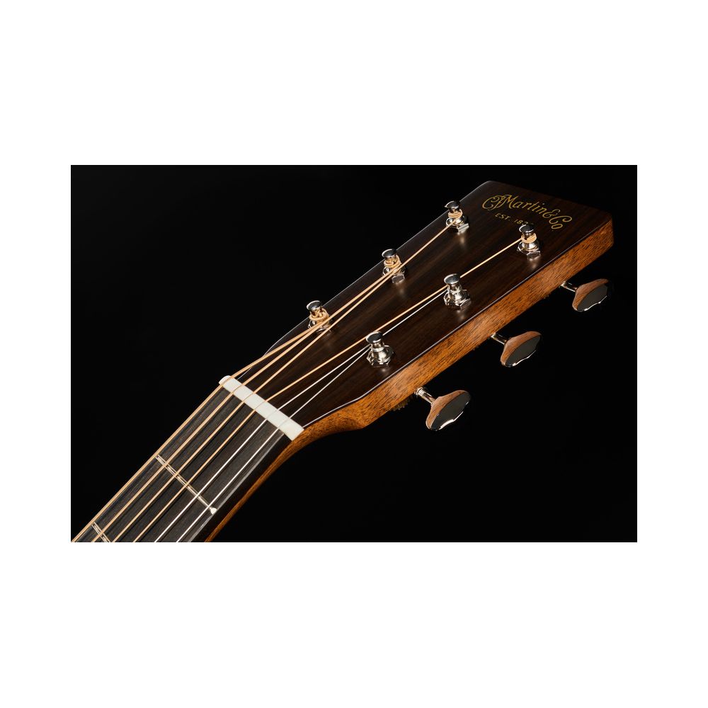 Martin Guitar OM