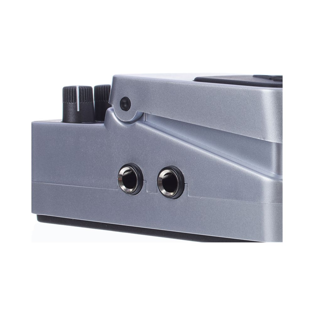 Behringer FX600 – Thomann Ireland