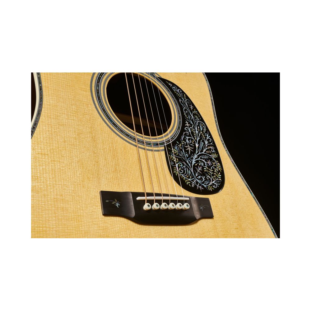 Martin Guitar D