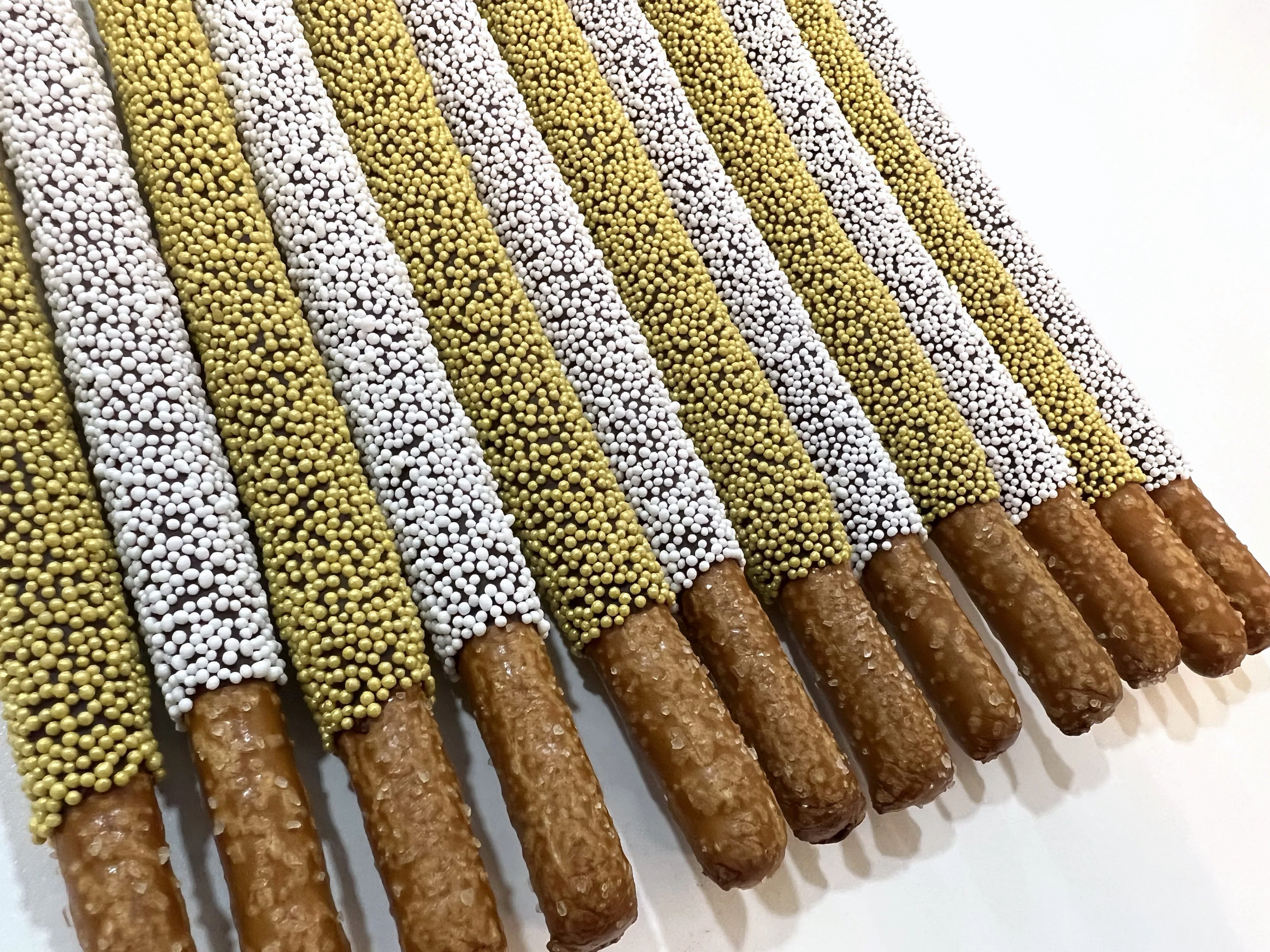 Wedding Chocolate Pretzel Rods - Bride & Groom