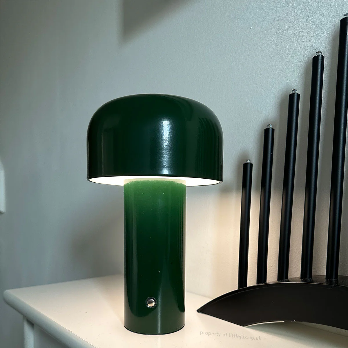 Chic Modern Wireless Mushroom Lamp