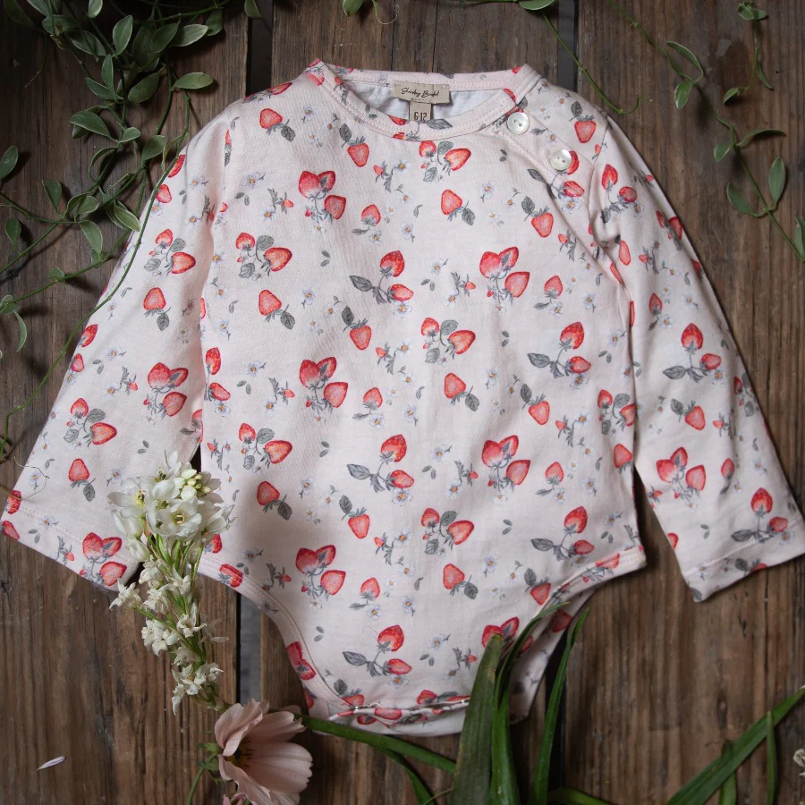 Strawberry jersey onesie - Peach