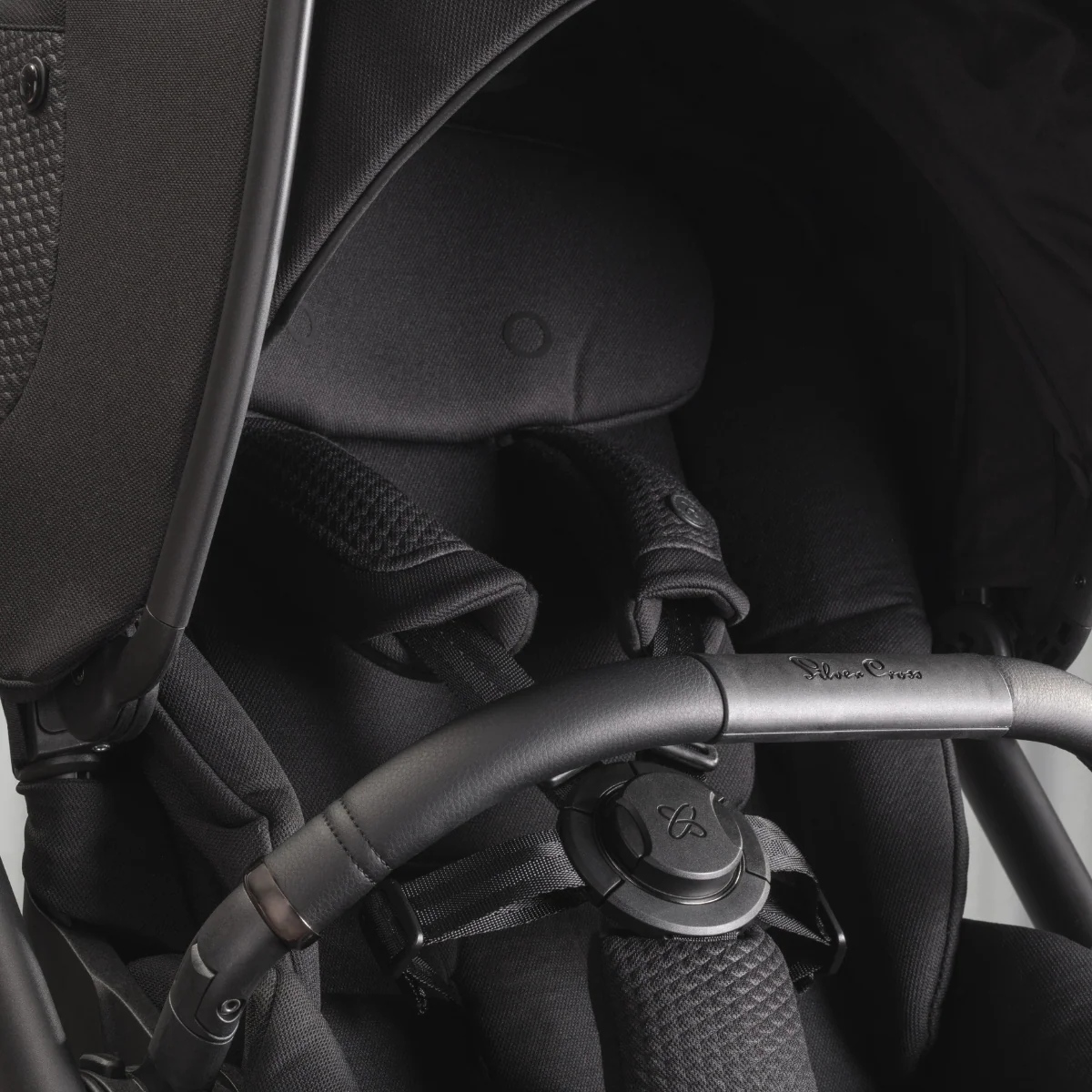 Silver Cross Dune Stroller + Bassinet Bundle