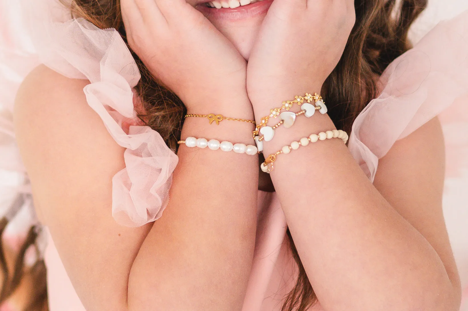 Daisy Chain Bond Bracelet (Sizes Newborn to Adult)