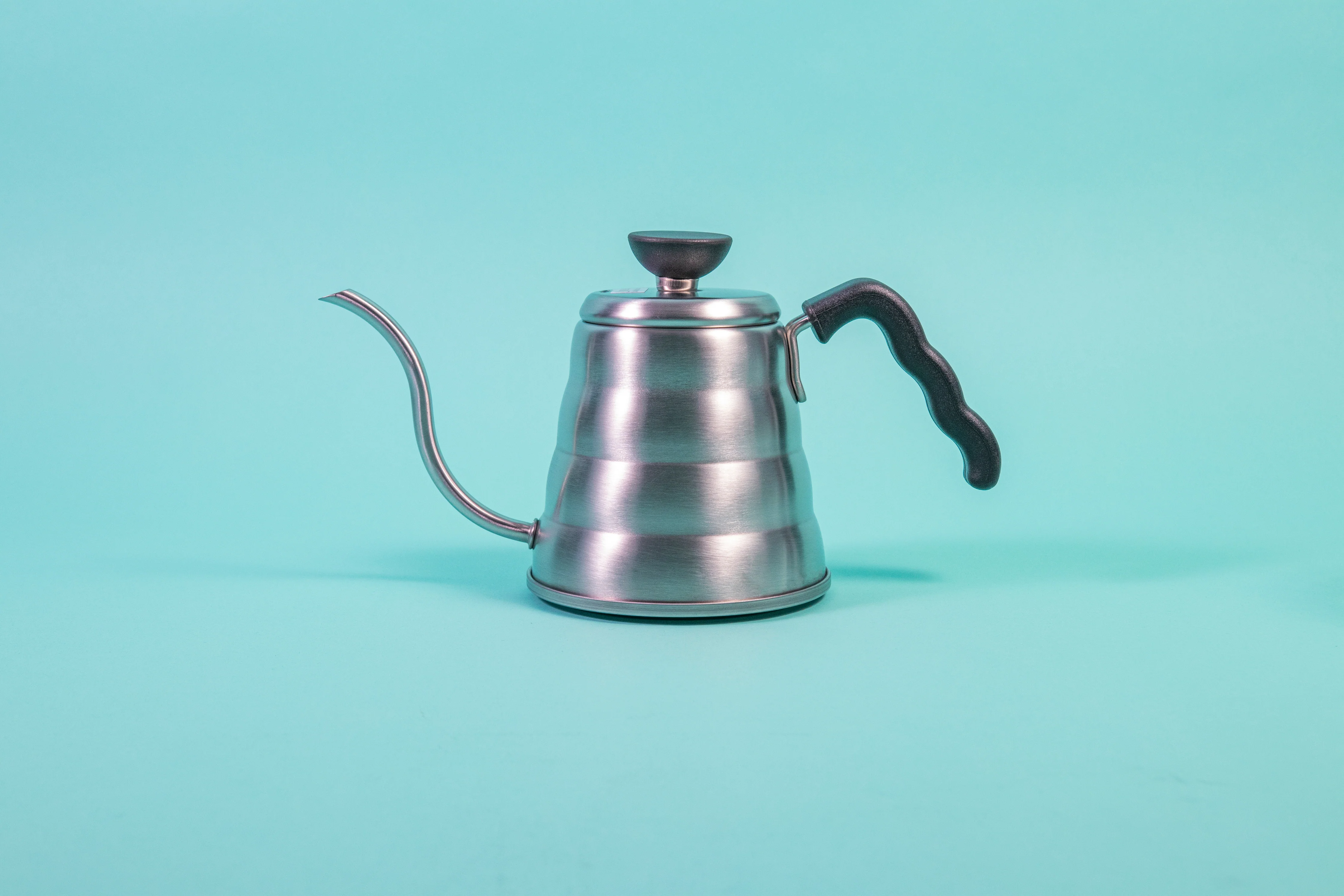 V60 Buono Drip Kettle 0.7L