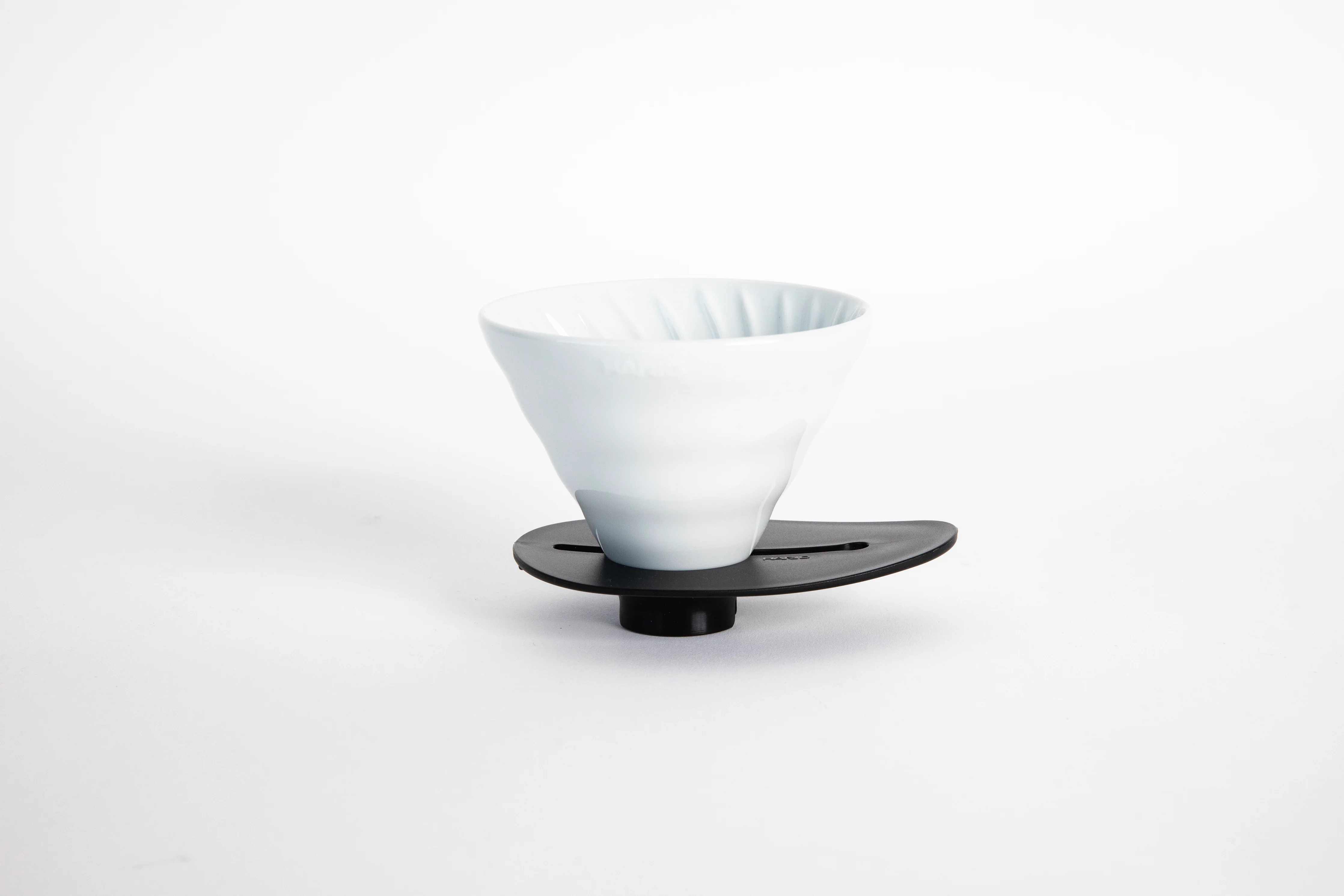 V60 Switch & Match Ceramic Dripper 02