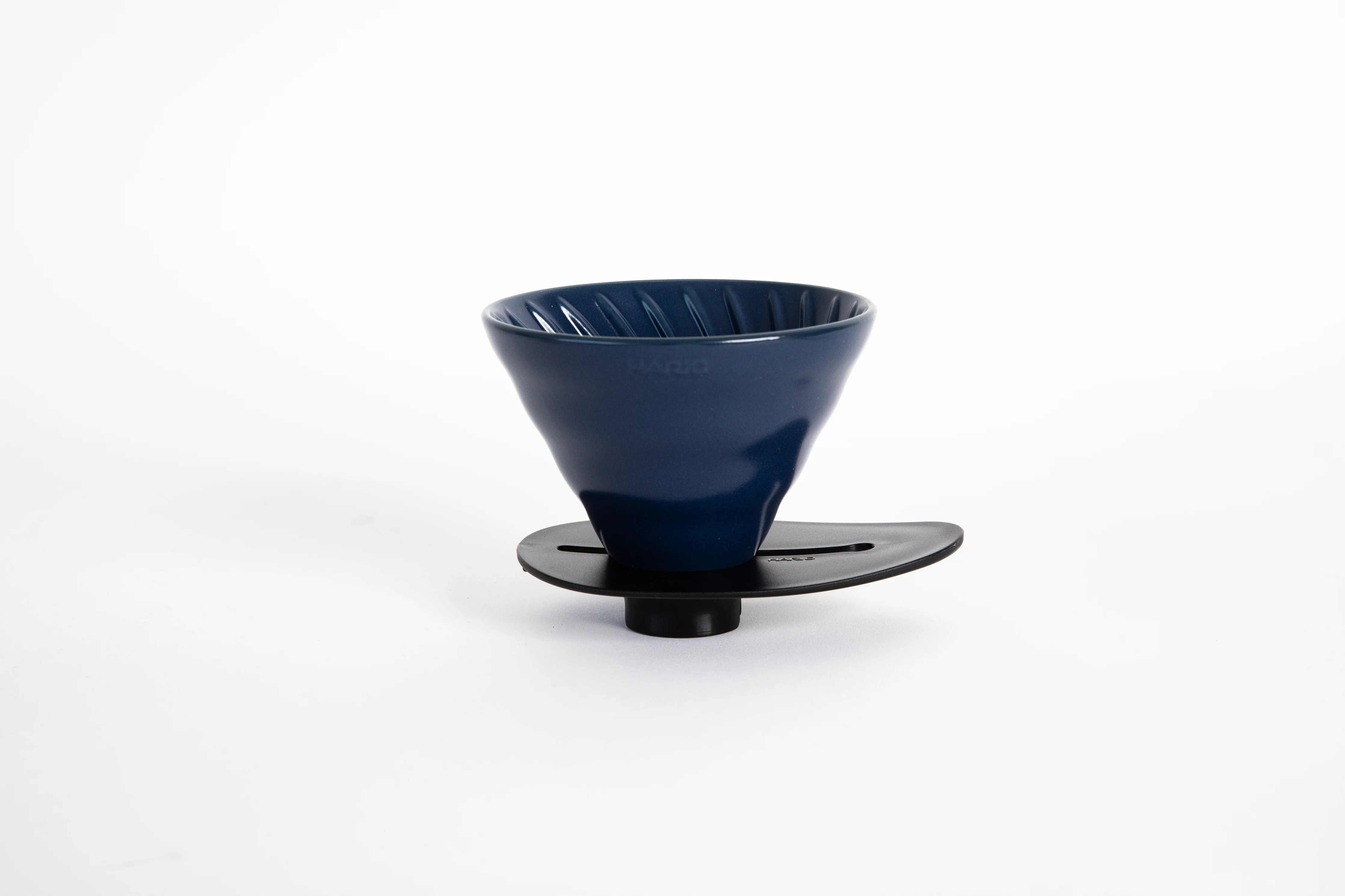 V60 Switch & Match Ceramic Dripper 02