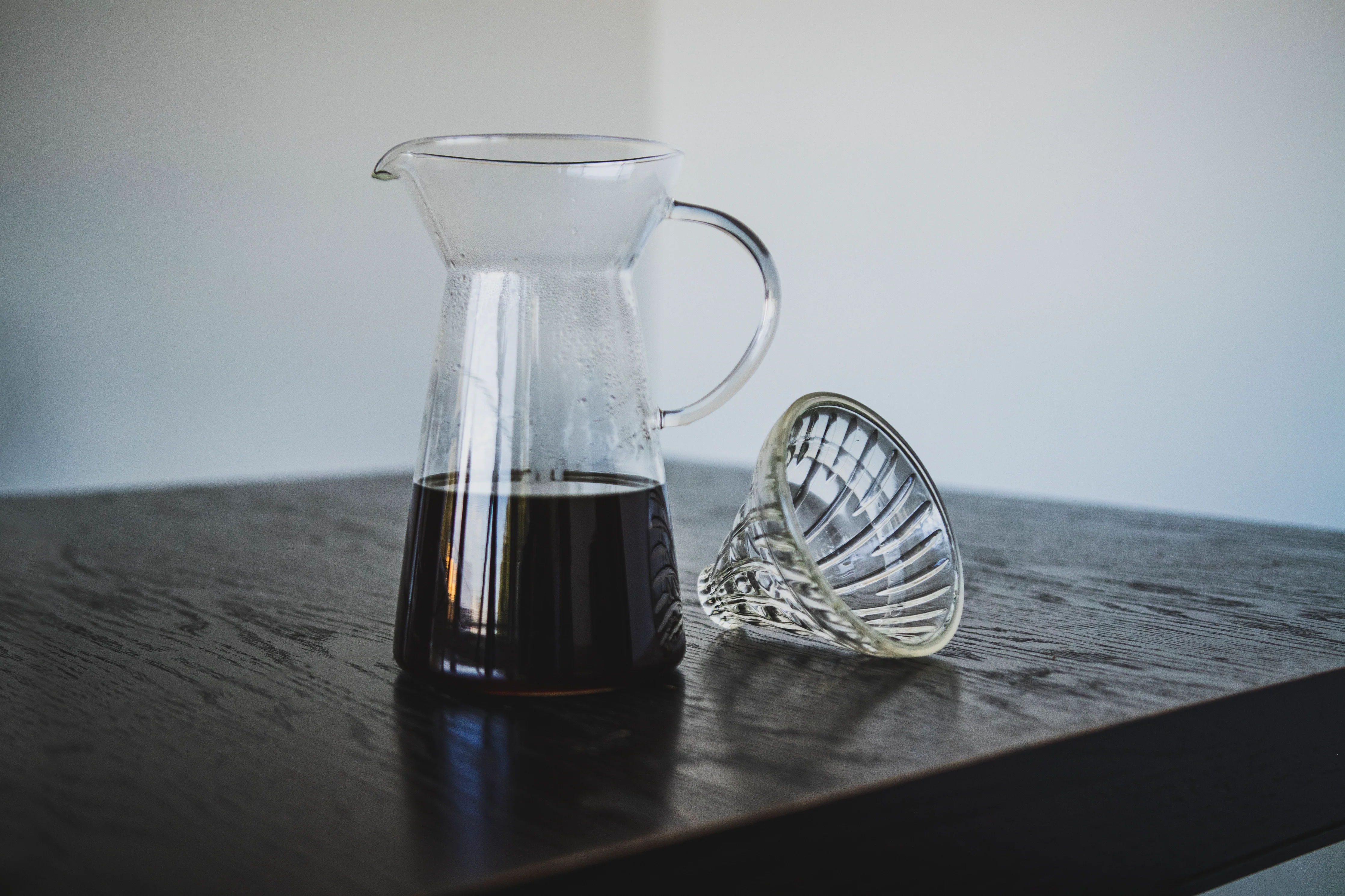 V60 Hot and Iced Glass Coffee Maker
