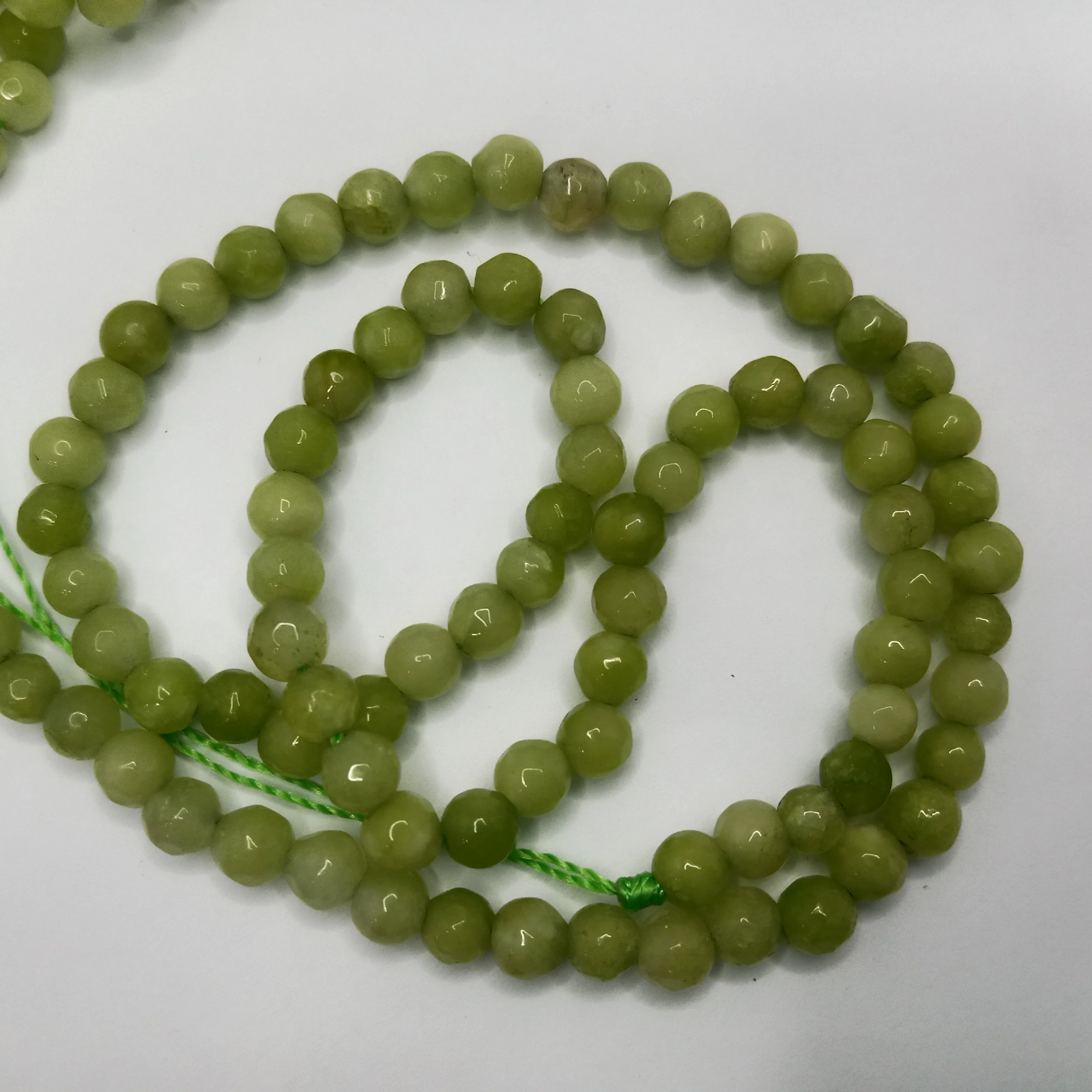 Shaded Green High Qualityagate Round Beads 4mm 1 string