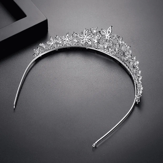 Natalie Simulated Diamond Tiara