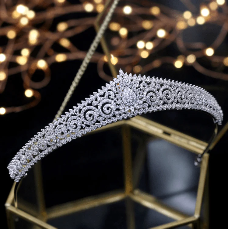 Lena Petite Luxury Tiara