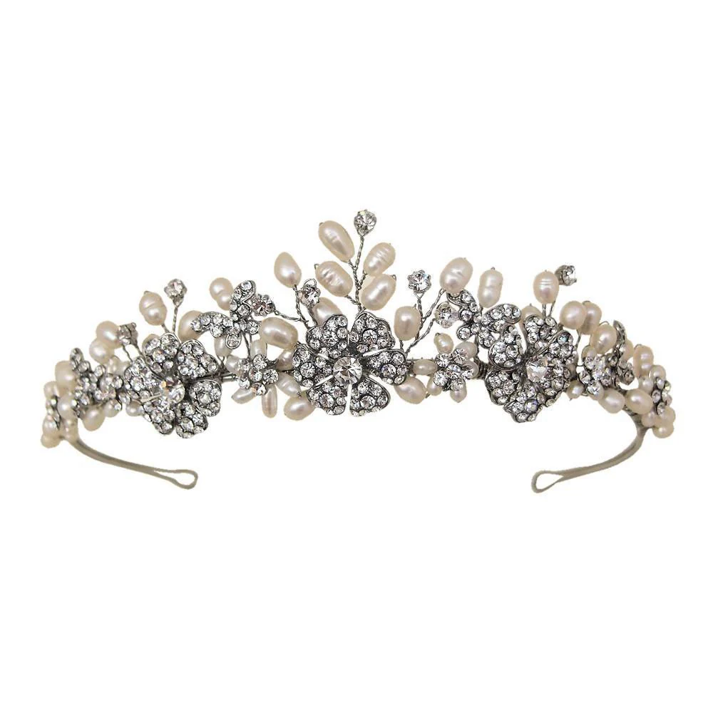 Papillon Tiara - Freshwater pearls