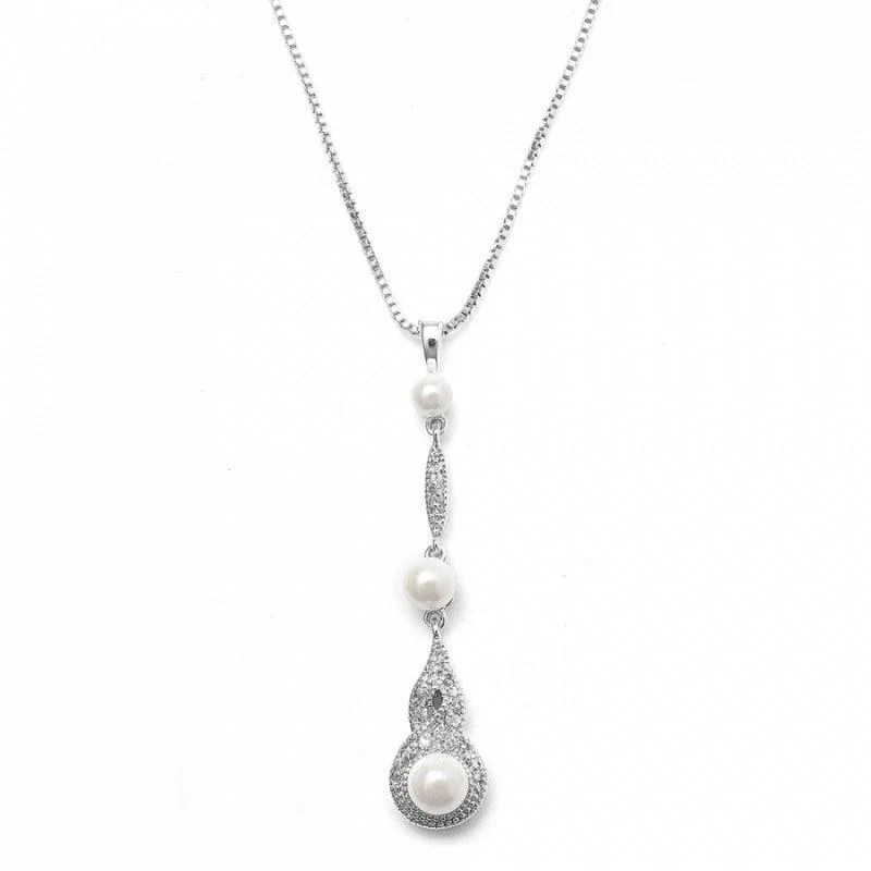 Abigail Pearl Pendant