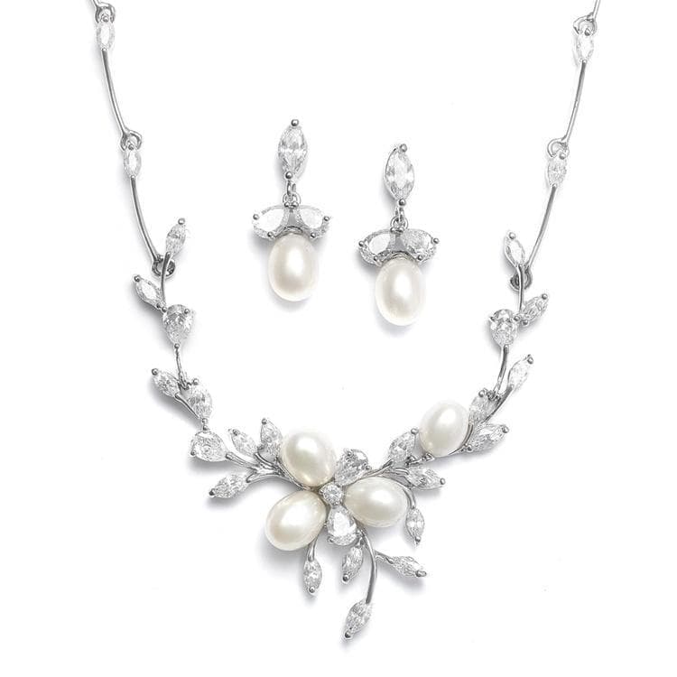 Claire Freshwater pearl Necklace Set