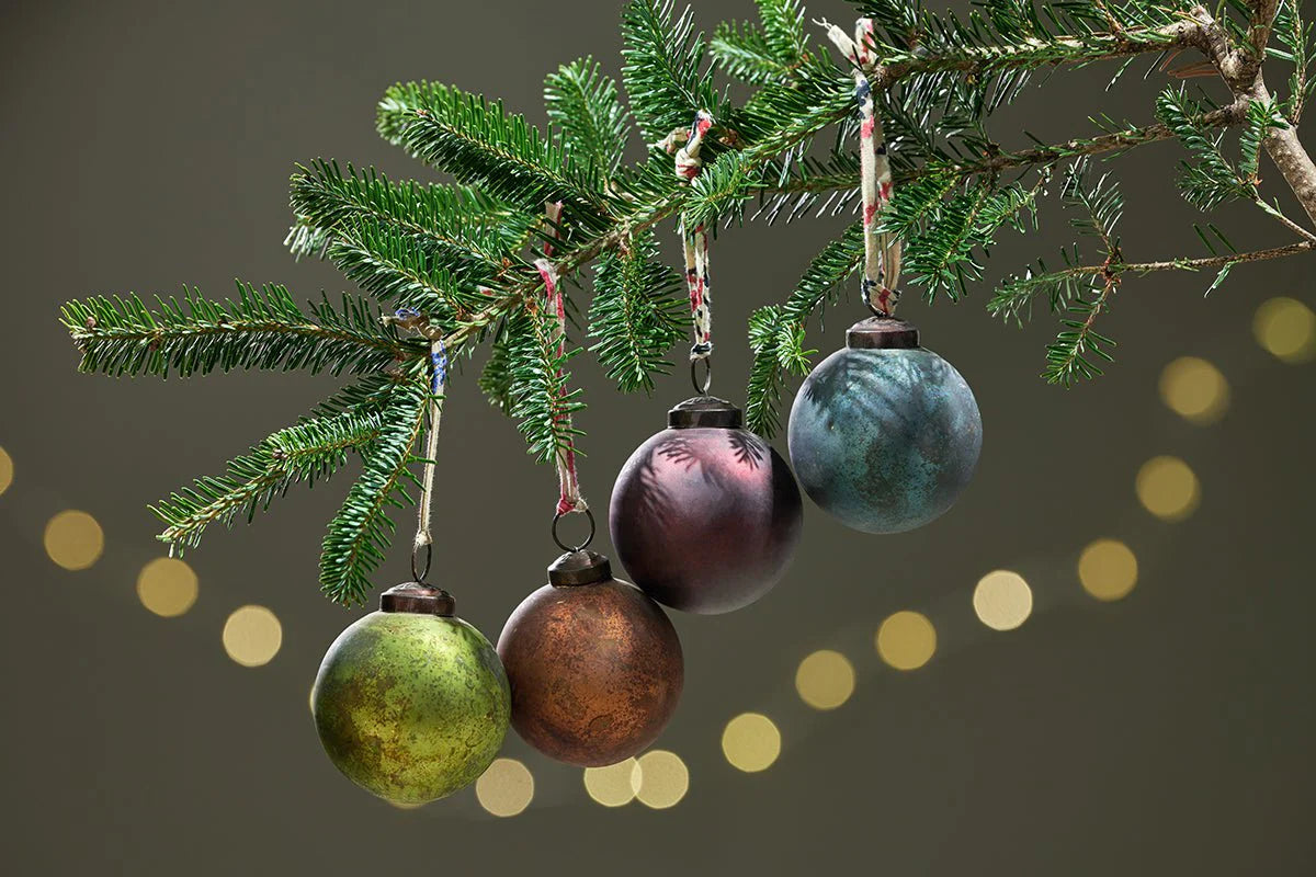 Oko Baubles (Set of 4)