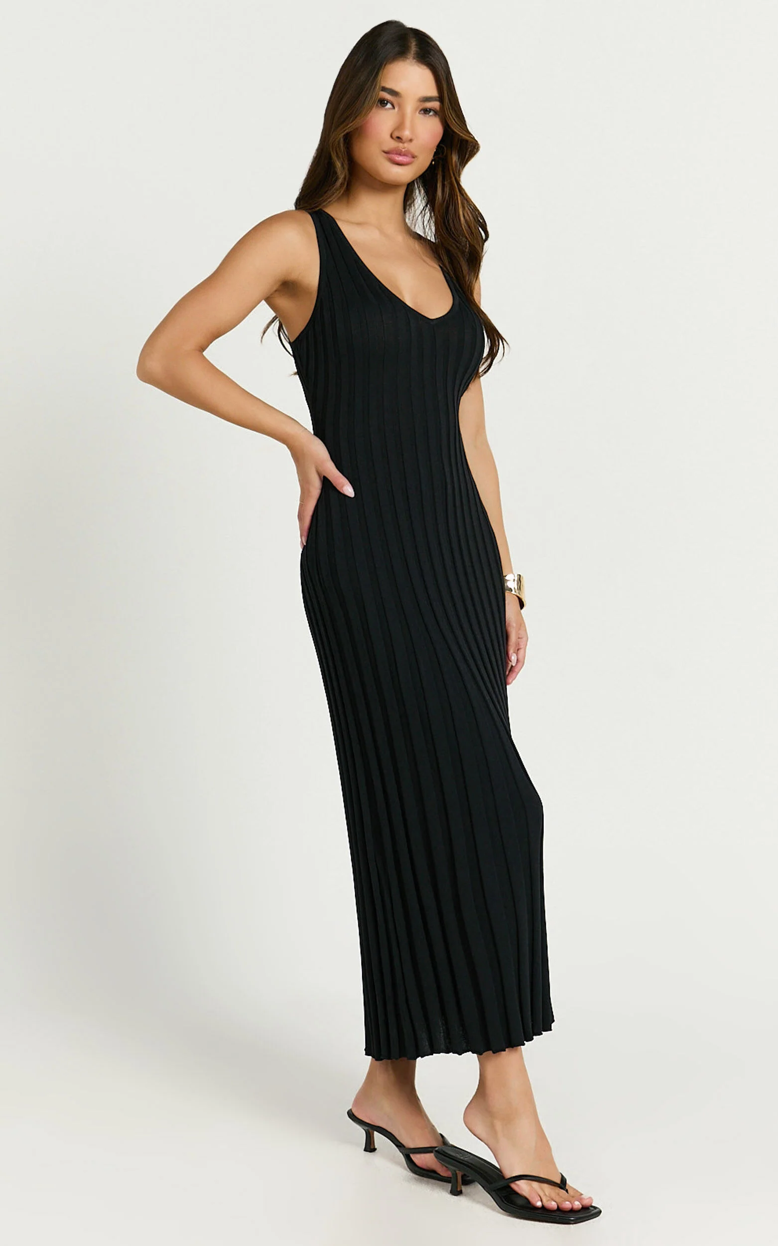 Maya Midi Knit Dress - Sleeveless V Neck Knited Dress in Black