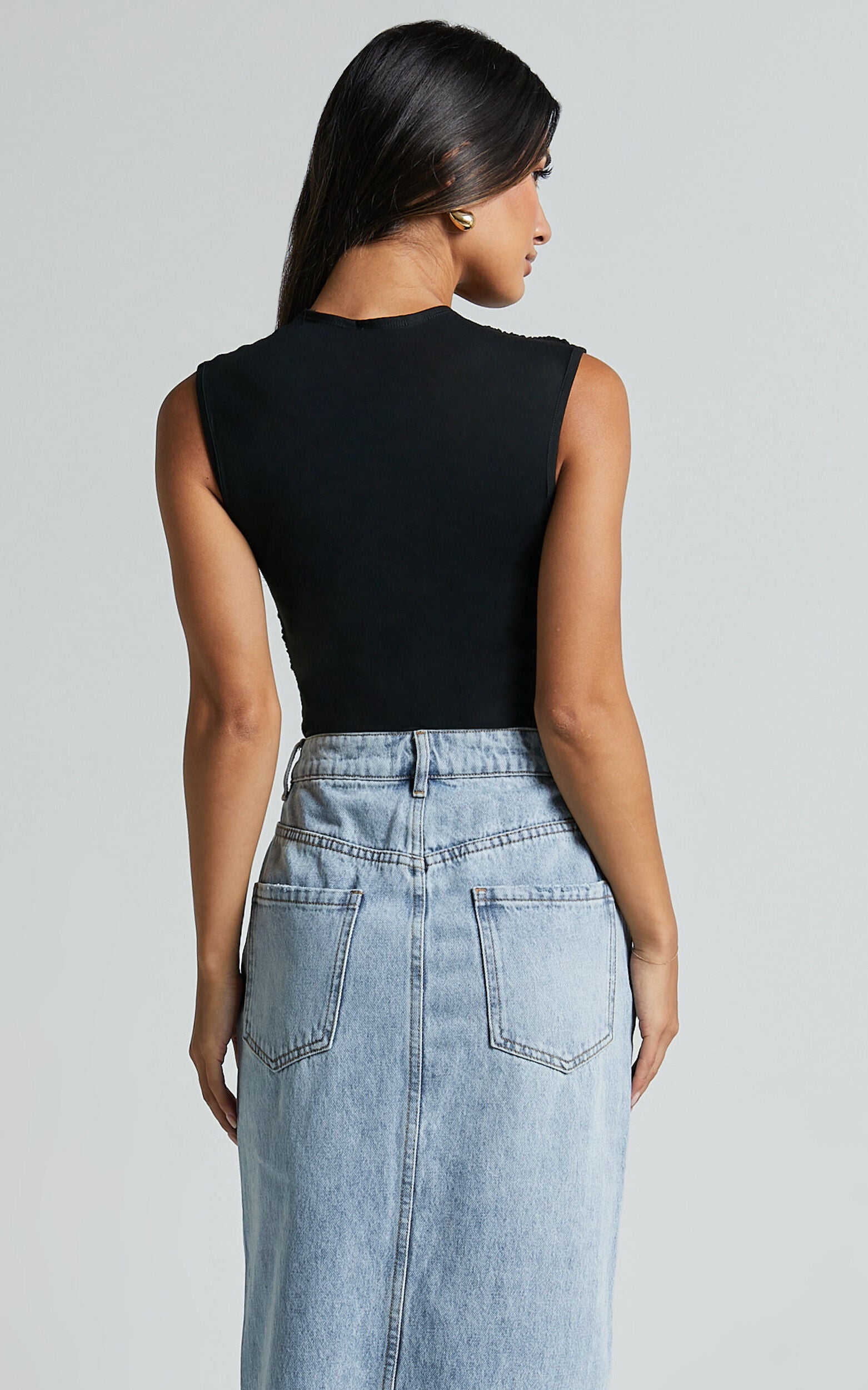 Inessa Top - Sleeveless Asymmetrical Neck Top in Black