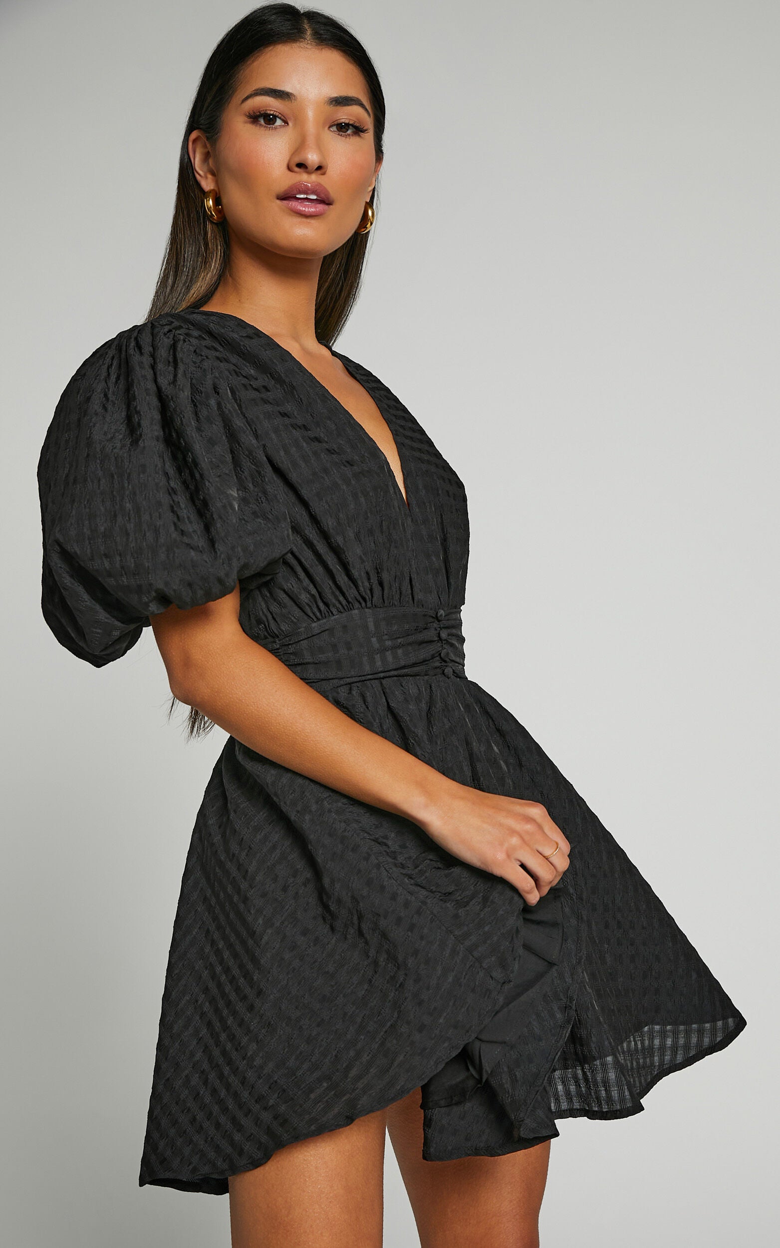 Xandy Mini Dress - Textured Puff Sleeve Plunge Dress in Black
