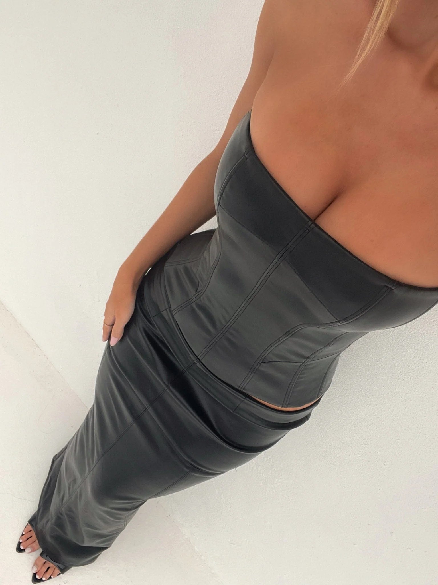 Sola Pu Maxi Skirt Black