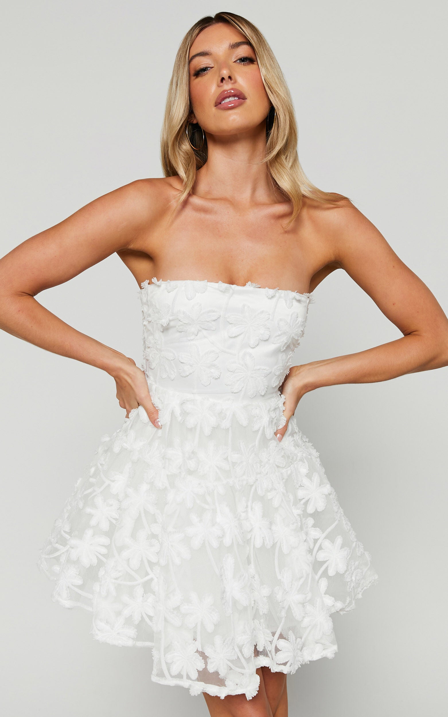 Rheiva Mini Dress - Strapless 3D Embroidery Dress in White