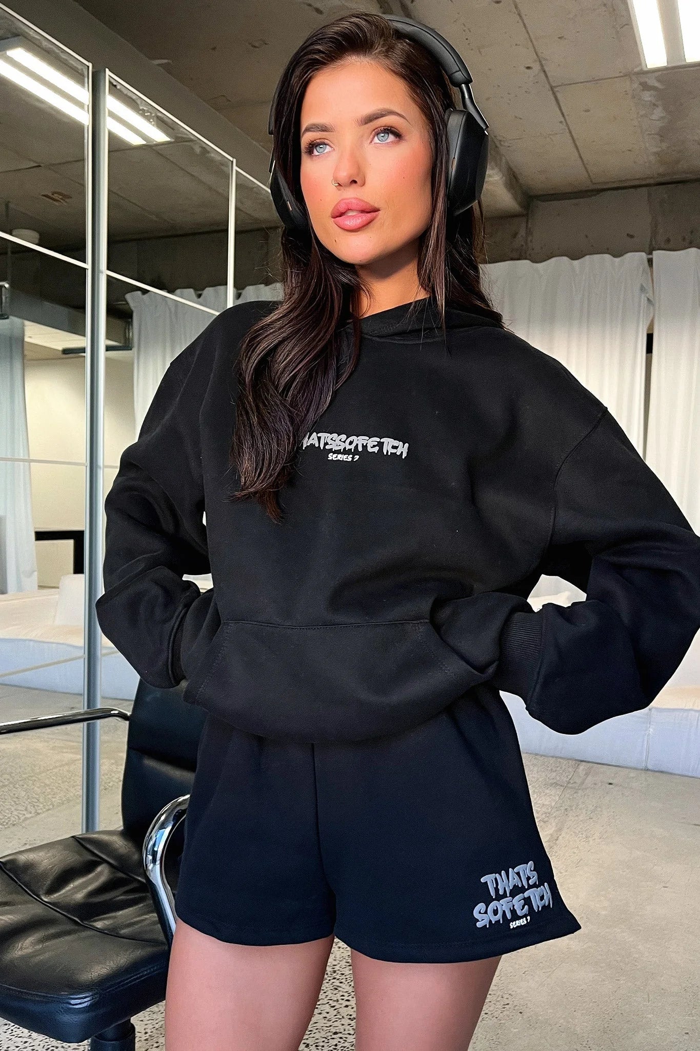 Series 7 Hoodie - Black