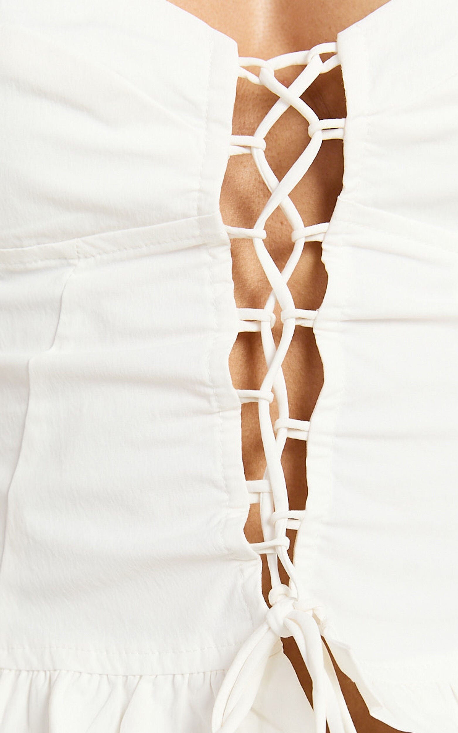 Nani Top - Lace Front Fitted Frill Hem Top in White