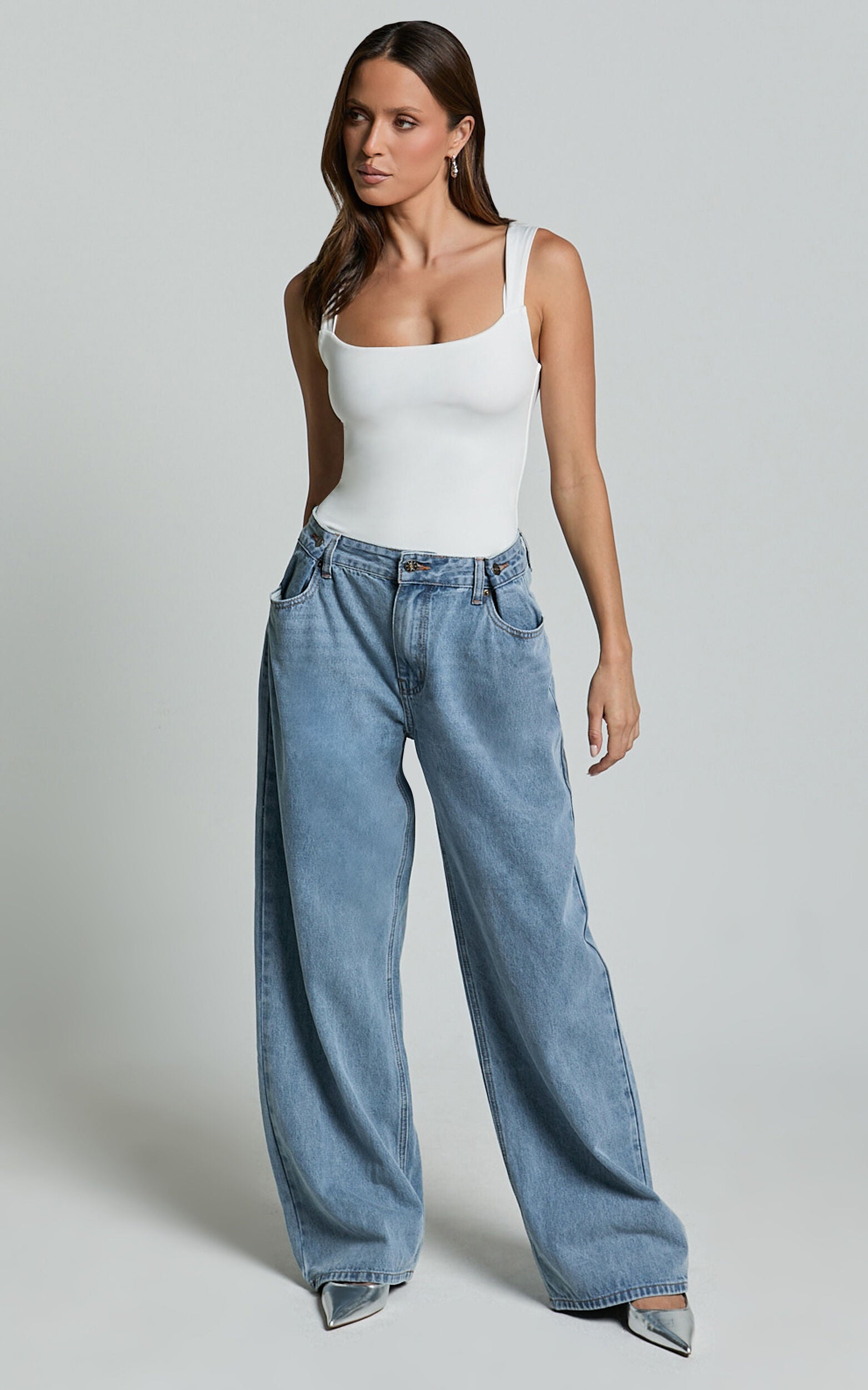 Lioness - Shes All That Jeans in Washed Blue