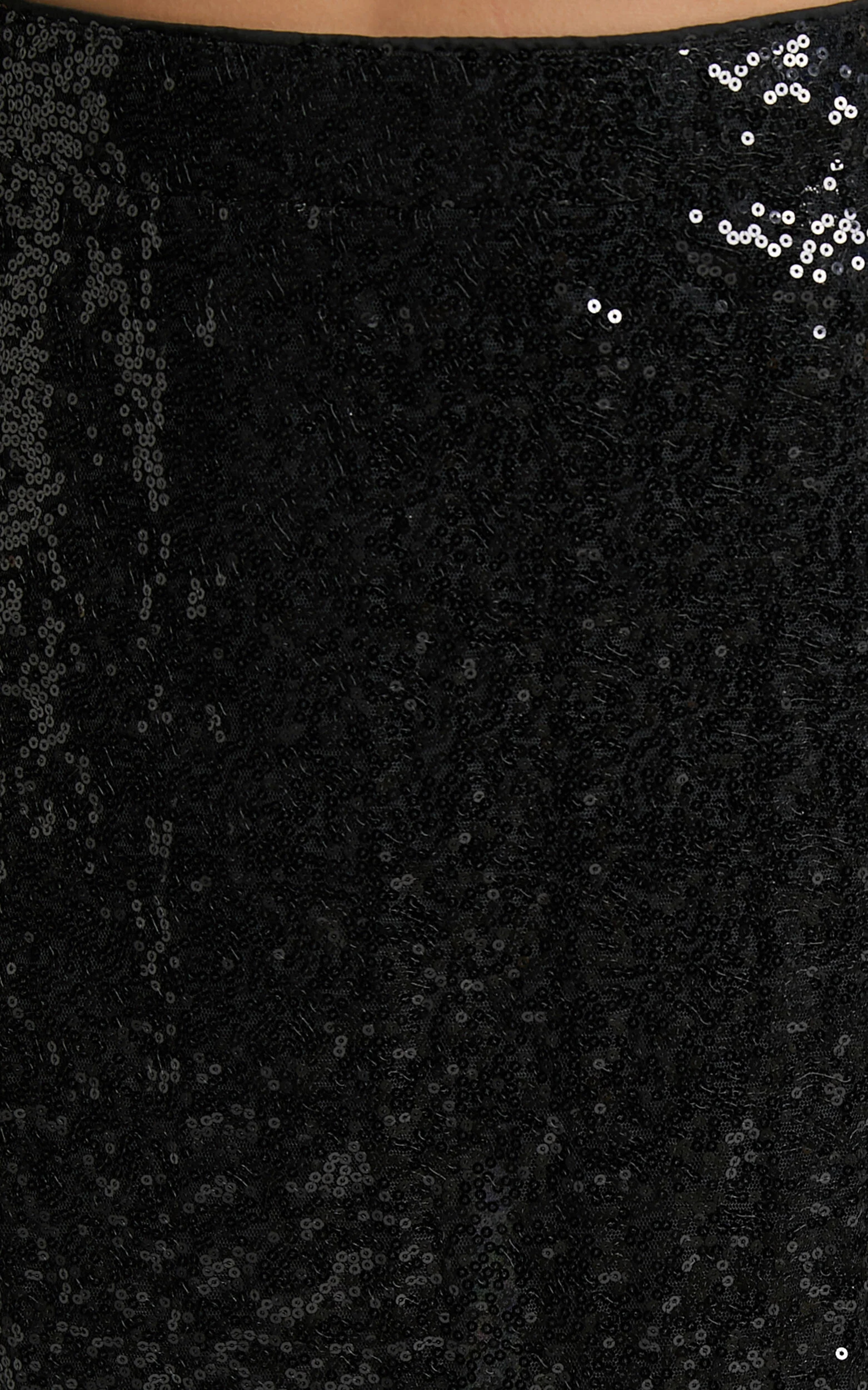 Elswyth Mini Skirt - Side Split Sequin Skirt in Black Sequin