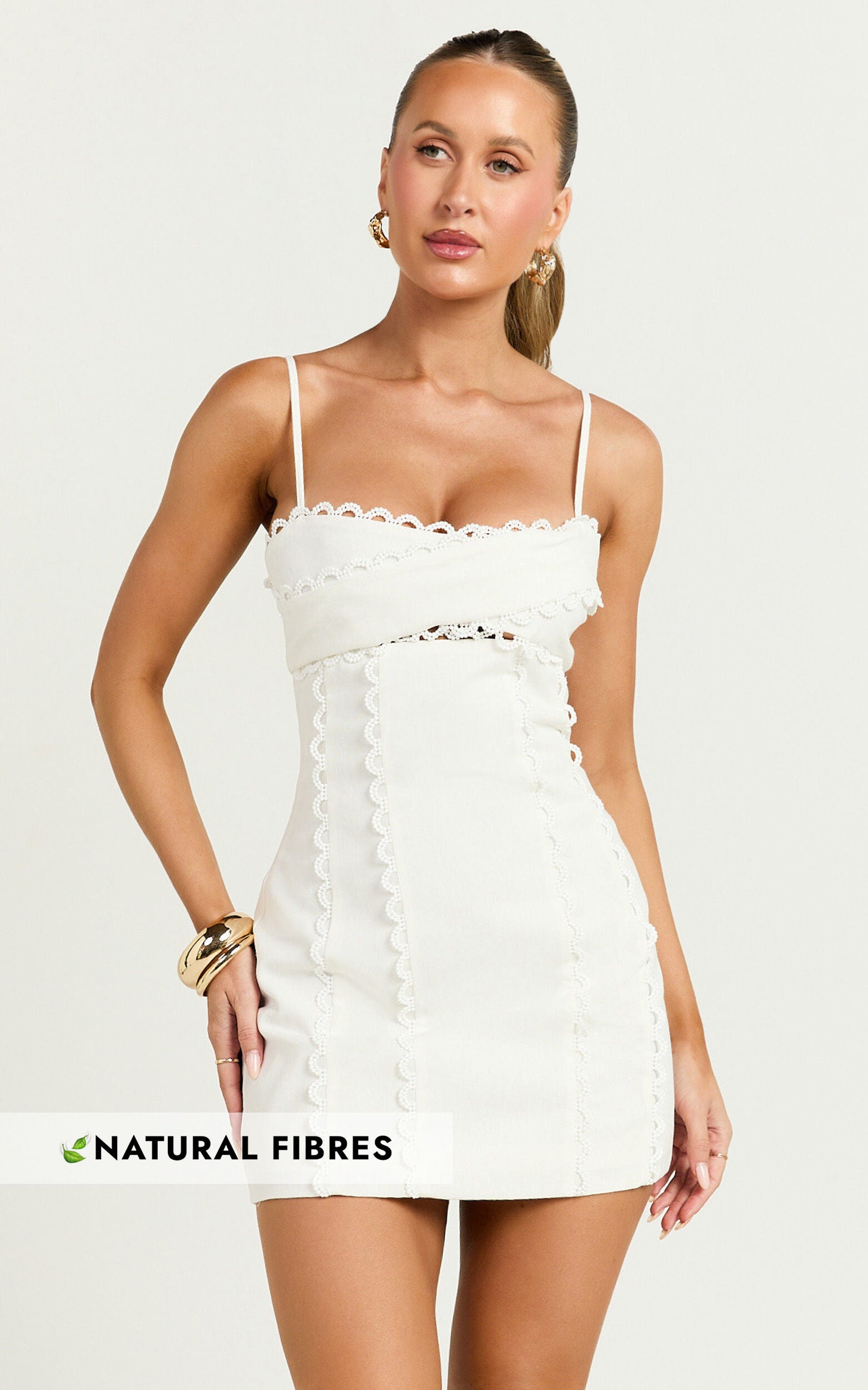 Gigi Mini Linen Dress - Sweetheart Tie Back Scallop Detail Dress in Off White