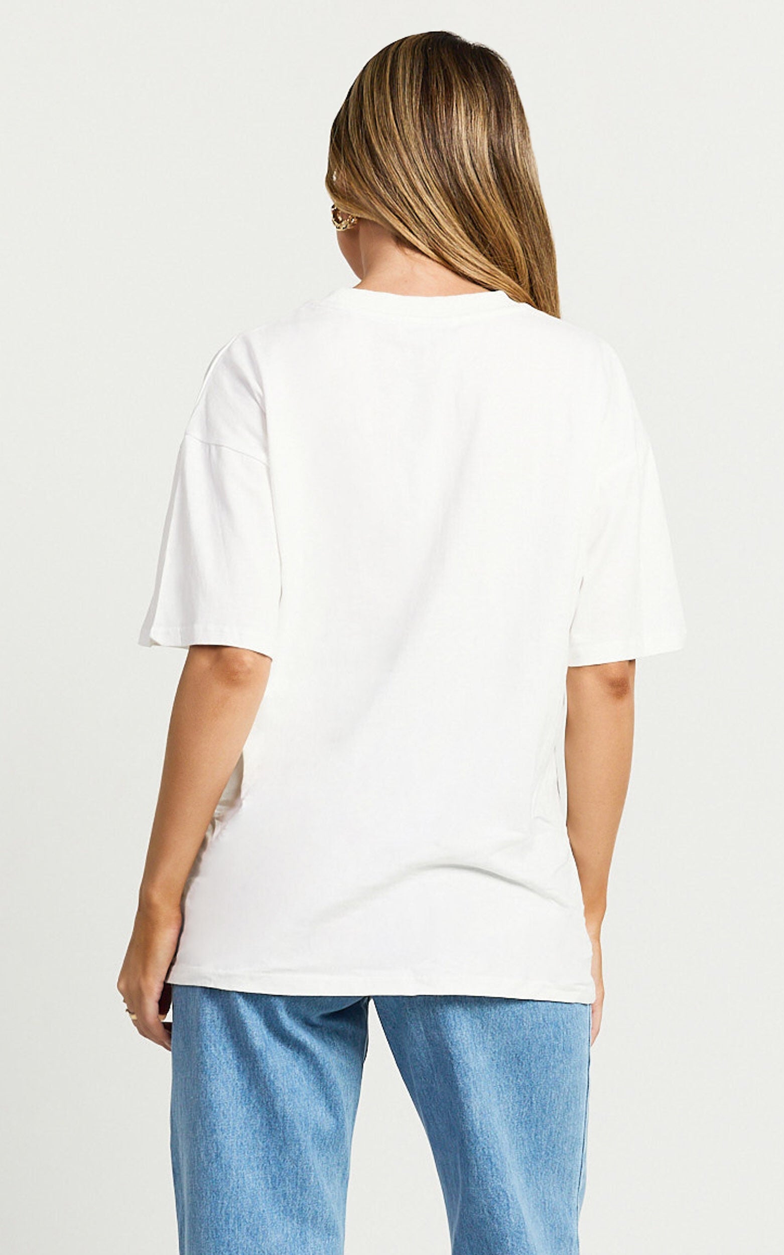 Prizza Top - Longlinge Boyfriend Tee Top in White