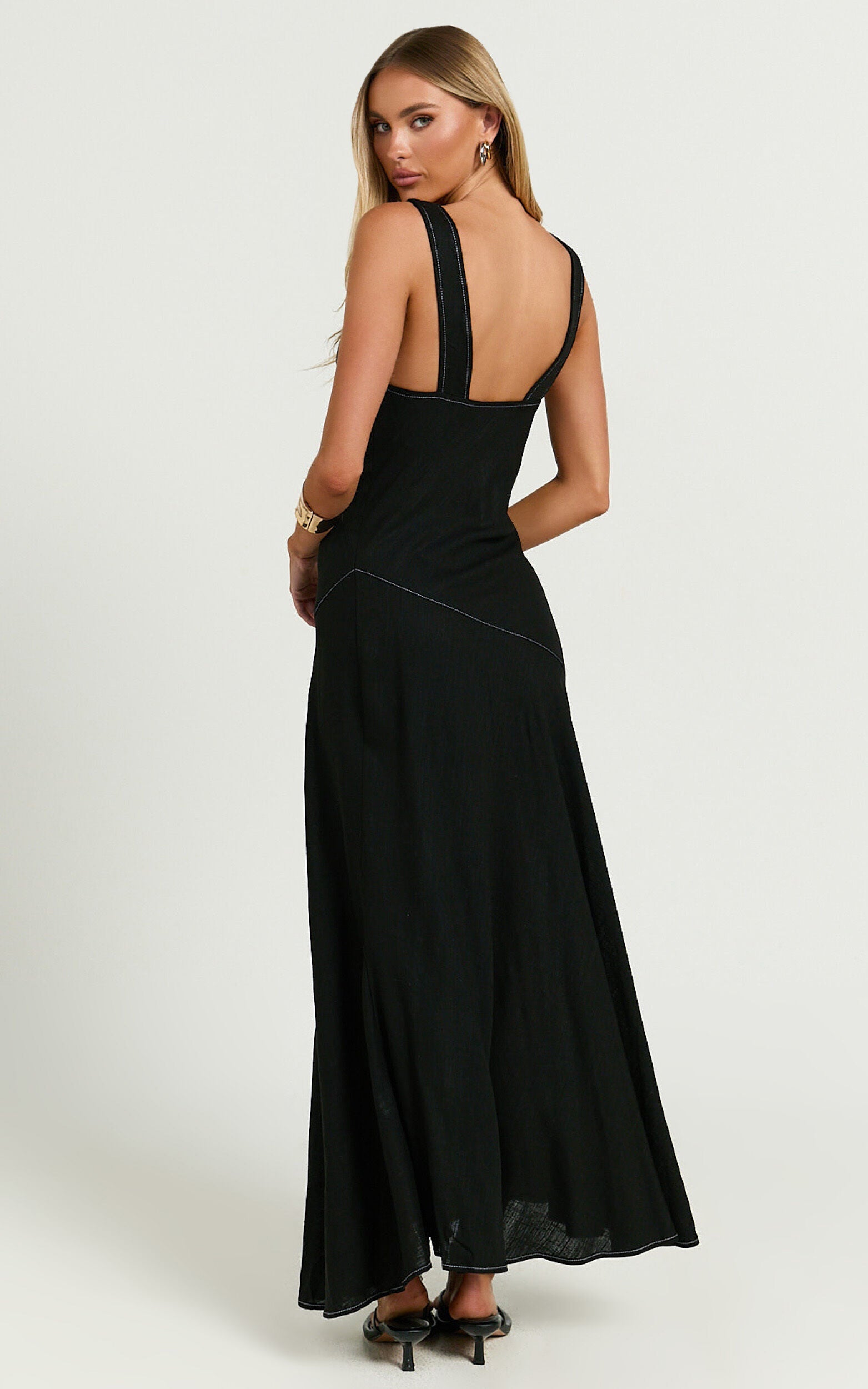Virgie Maxi Dress - V Neck Drop Waist Dress in Black