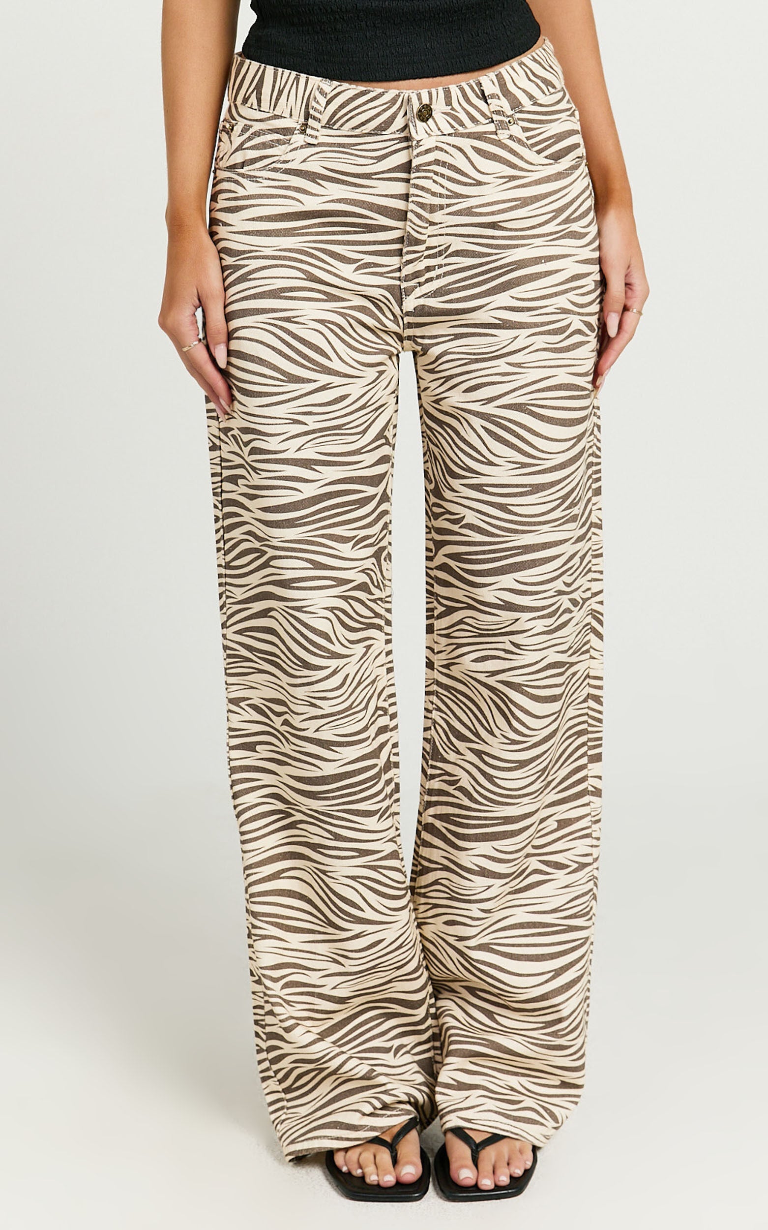 Lioness - Top Model Jean in Zebra