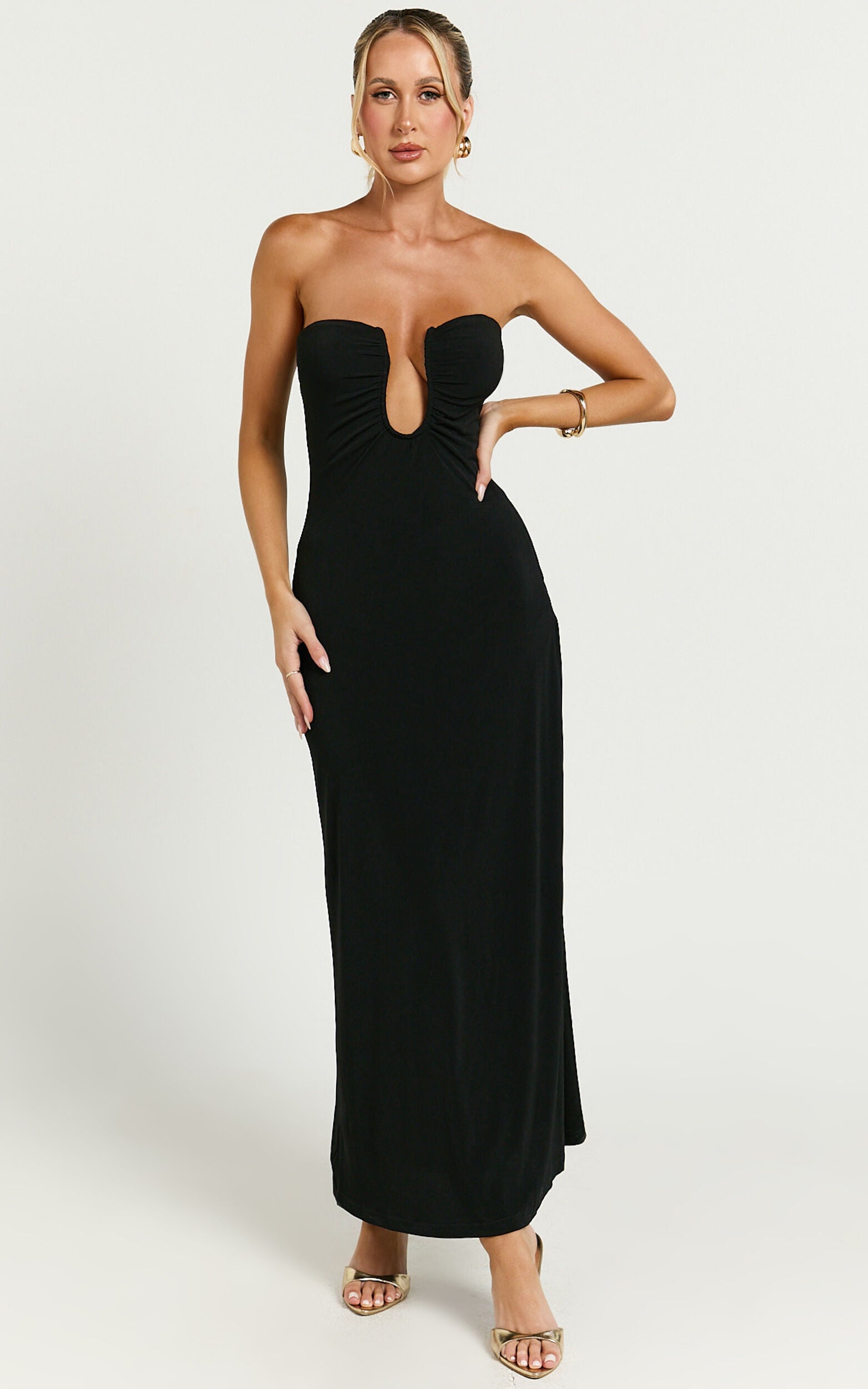 Paulyn Midi Dress - Sleeveless V-Neck Dress in Black